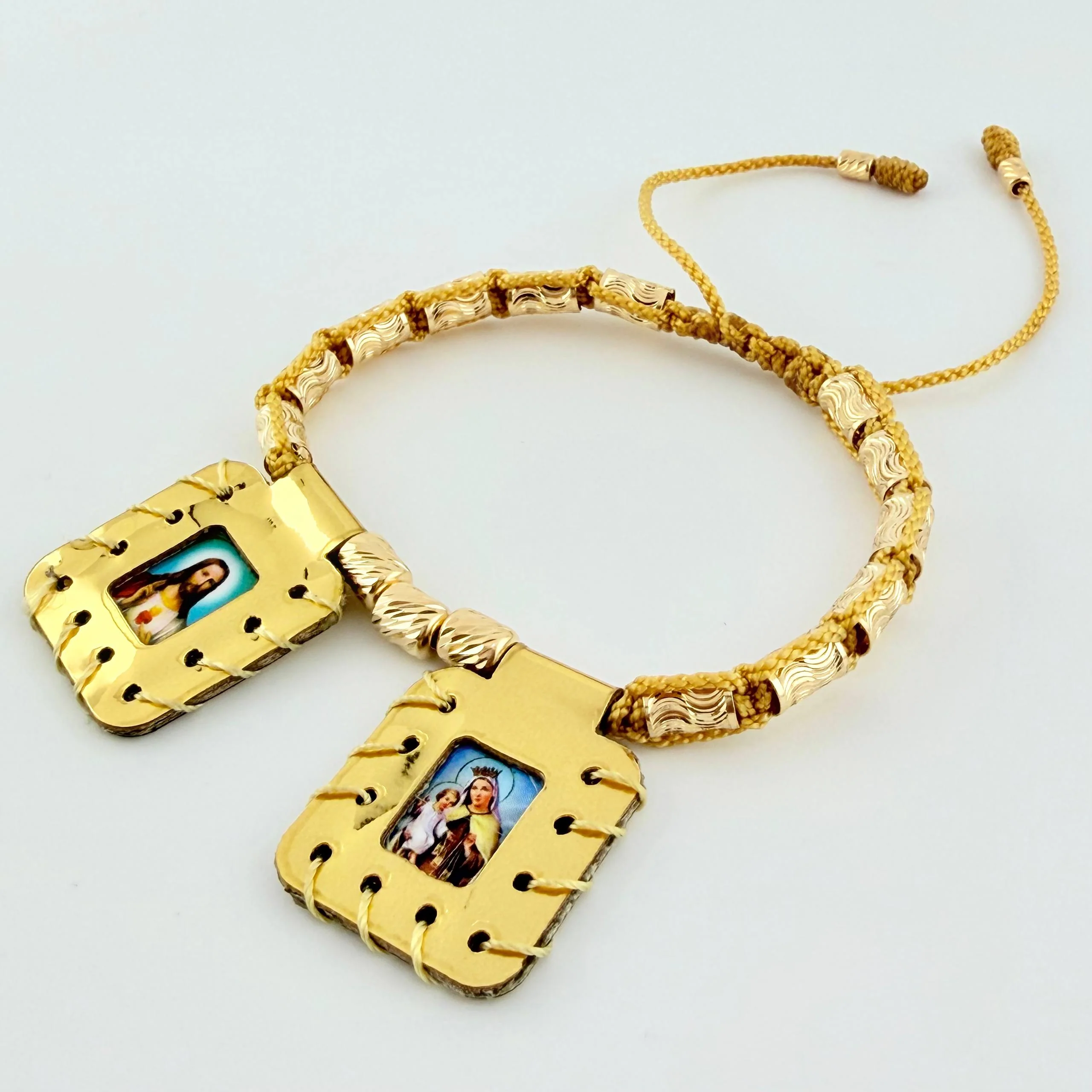 Pulsera Dorada Escapulario Cilindros Diamantados 11und 2gr / 3mm-4mm Oro Amarillo 18K