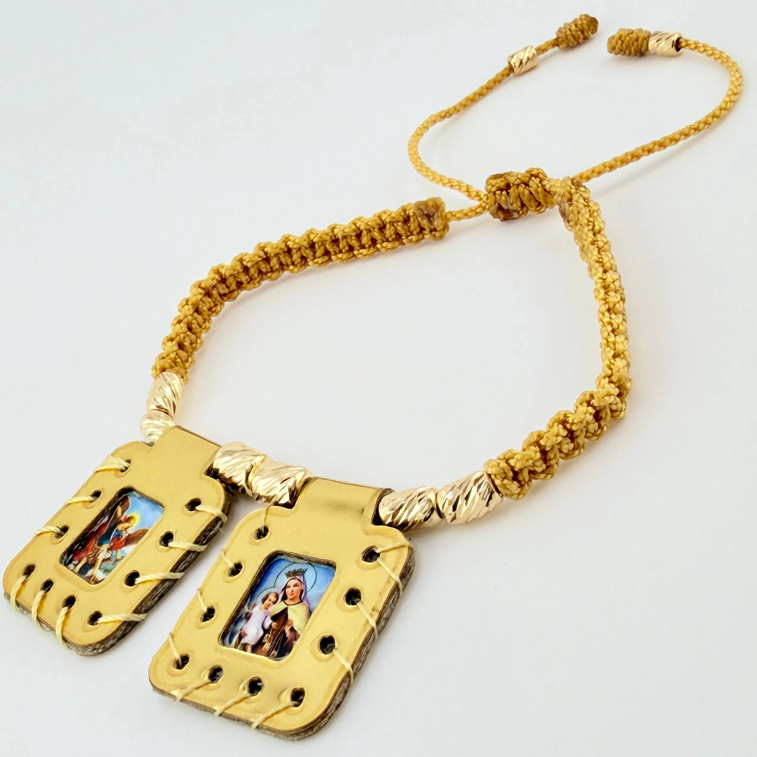 Pulsera Dorada Escapulario Cilindros Diamantados 8und 2gr / 3mm-4mm Oro Amarillo 18K - Image 3