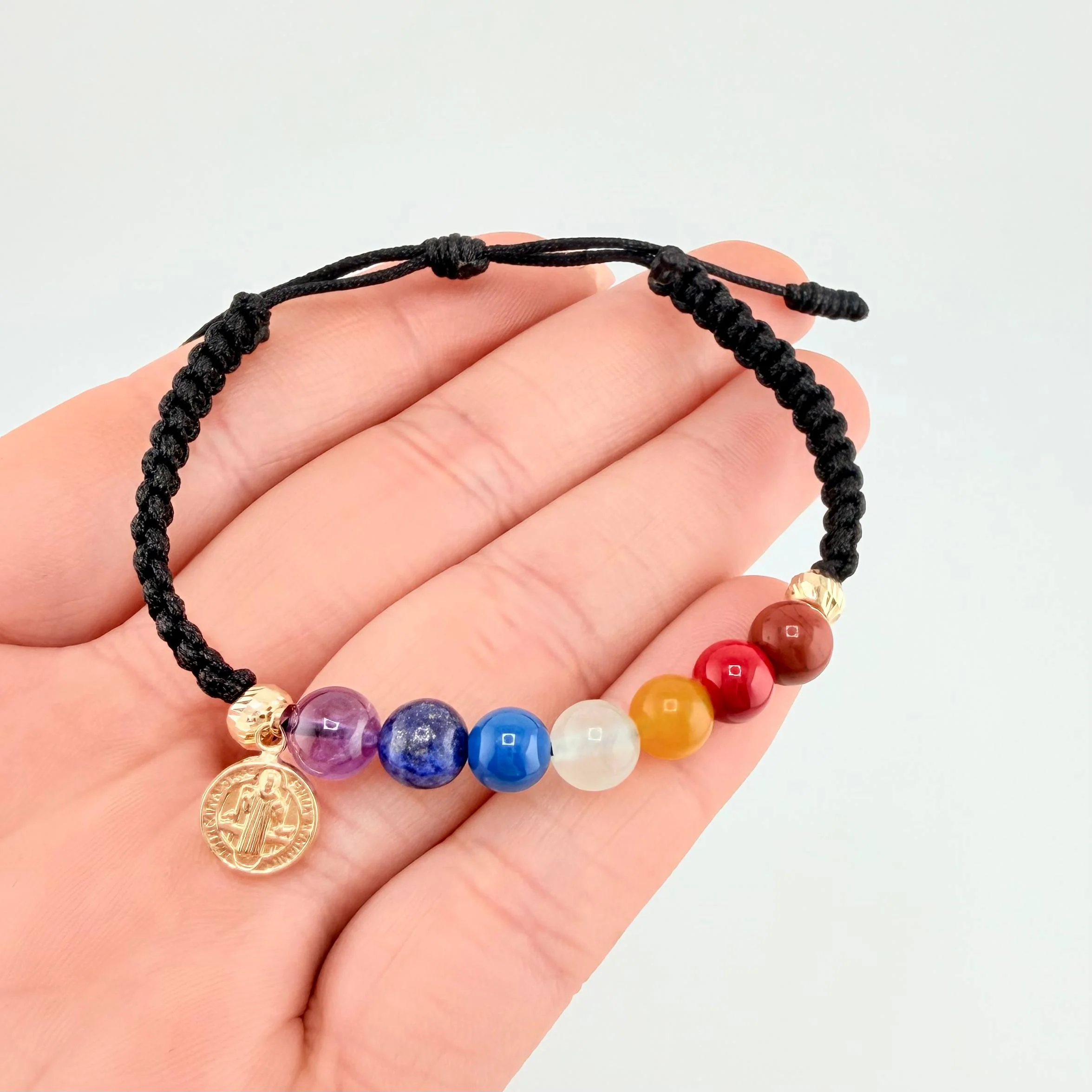 Pulsera Negra San Benito 7 Chakras Bolas Diamantadas 2und / Oro Amarillo 18K © - Image 3