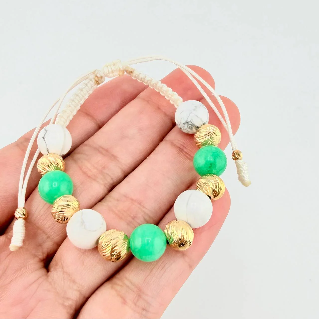 Pulsera Tejida Bolas Blancas Morallas 8Mm- 7Mm-3Mm Oro Amarillo 18K - Image 3