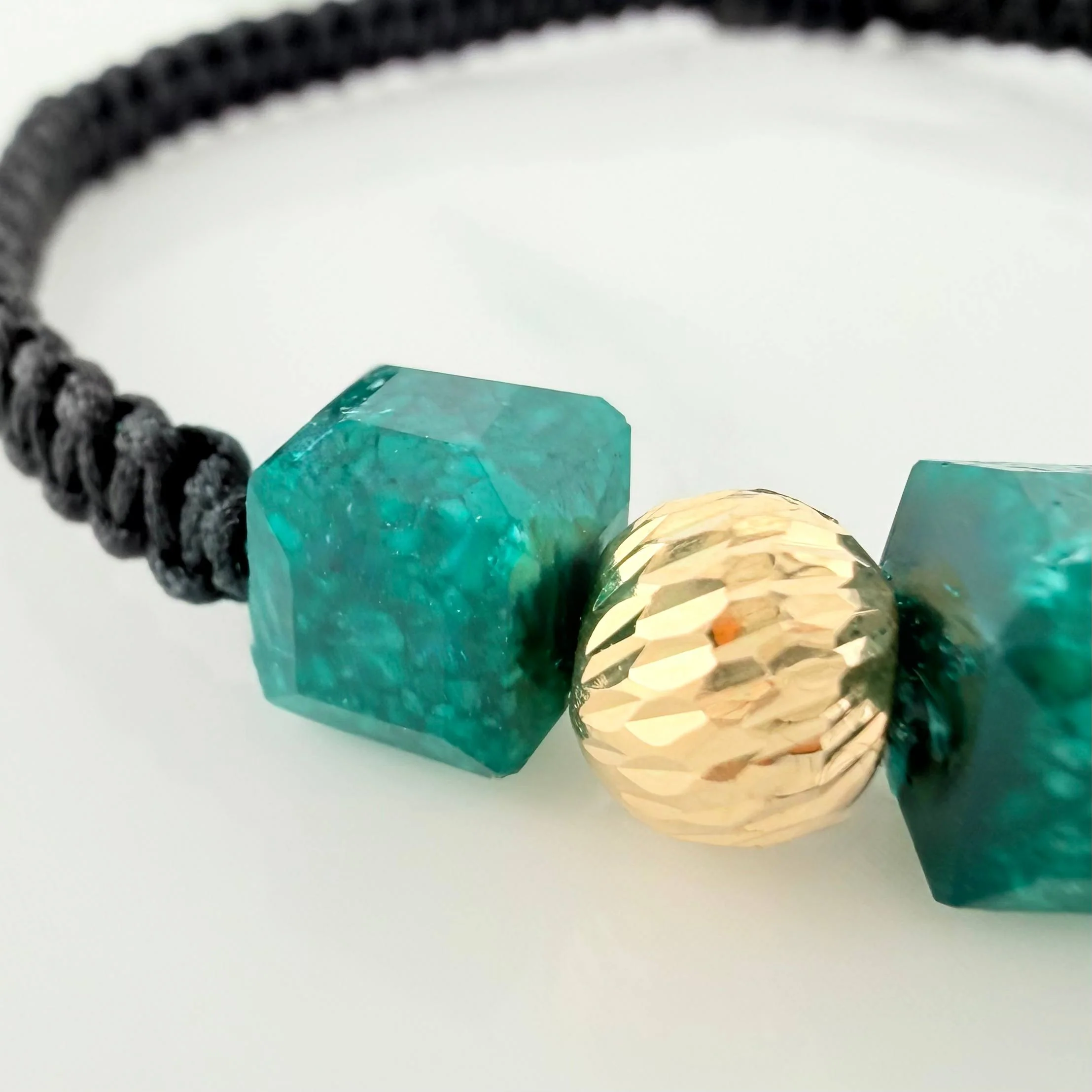 Pulsera Tejida Negra Morralla Cubica 3Mm 3Und Oro Amarillo 18K - Image 4