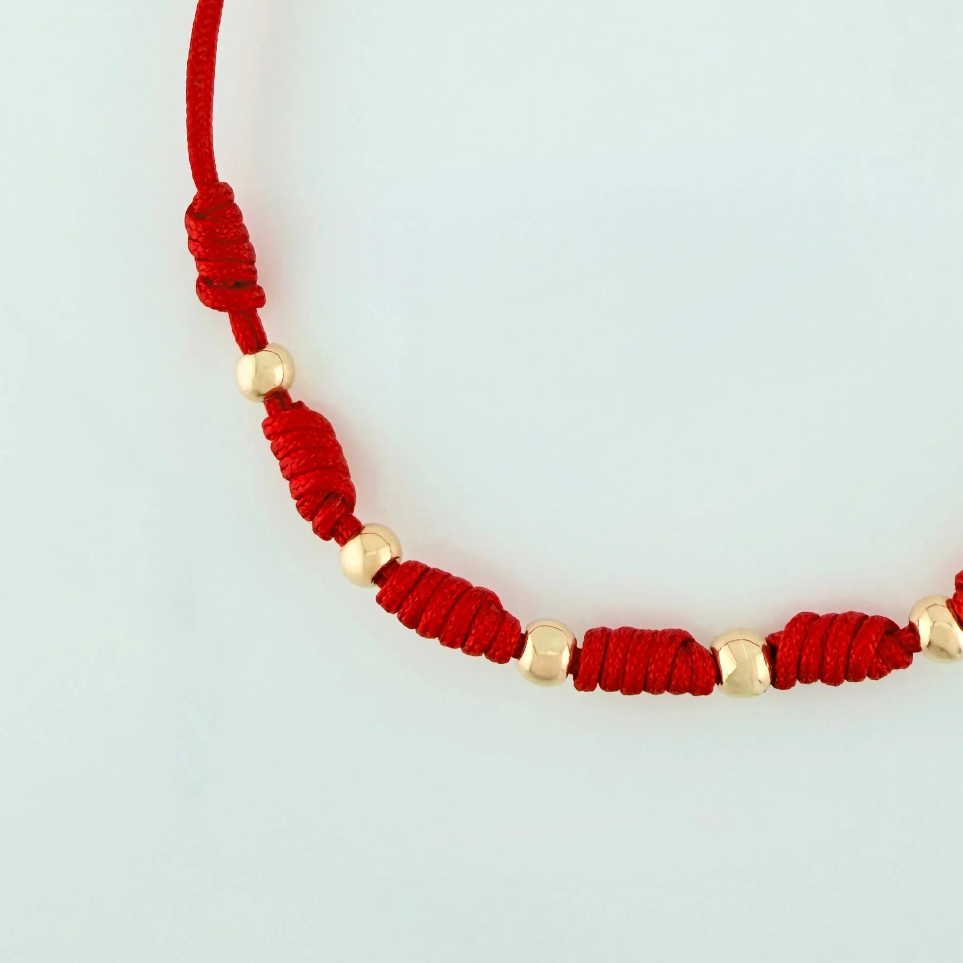 Pulsera Tejida Roja 7 Nudos 6 Und / 3Mm Oro Amarillo 18K - Image 3
