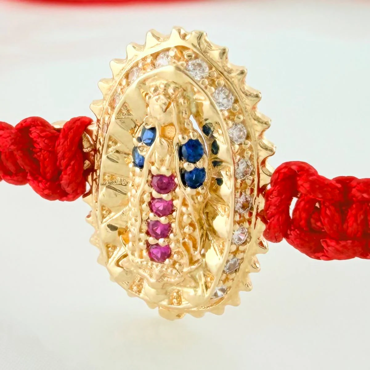 Pulsera Tejida Roja Virgen De Guadalupe Oro Amarillo 18K - Image 4