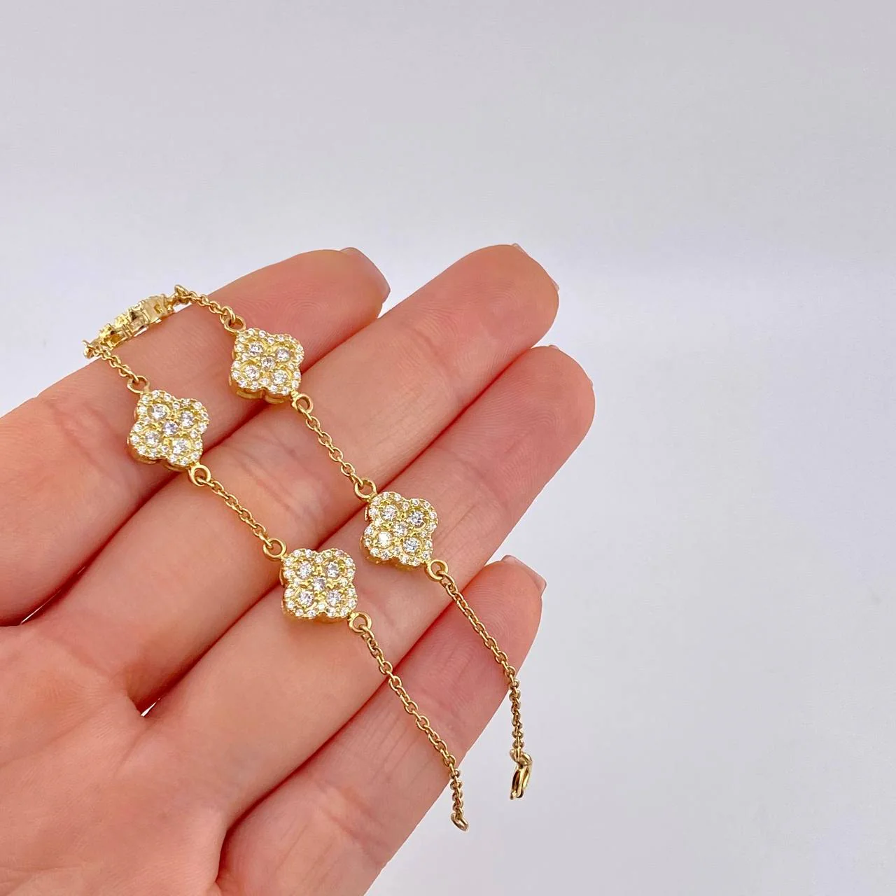 Pulso Aro Seguido Flor Trebol 6.85 g / 19 cm / 9.9 mm Oro Amarillo 18K - Image 3