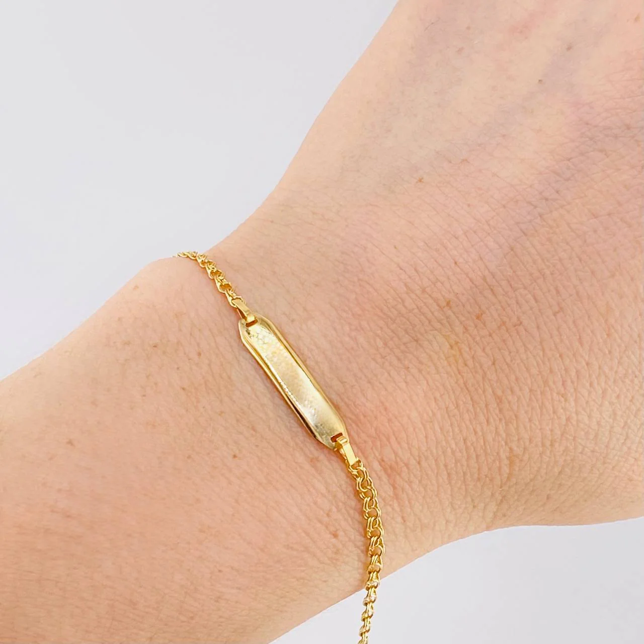 Pulso Bebé Aro Seguido Placa Rectangulo Liso 1.35 g / 15 - 13.5 cm / 2.3 mm Oro Amarillo 18K - Image 4