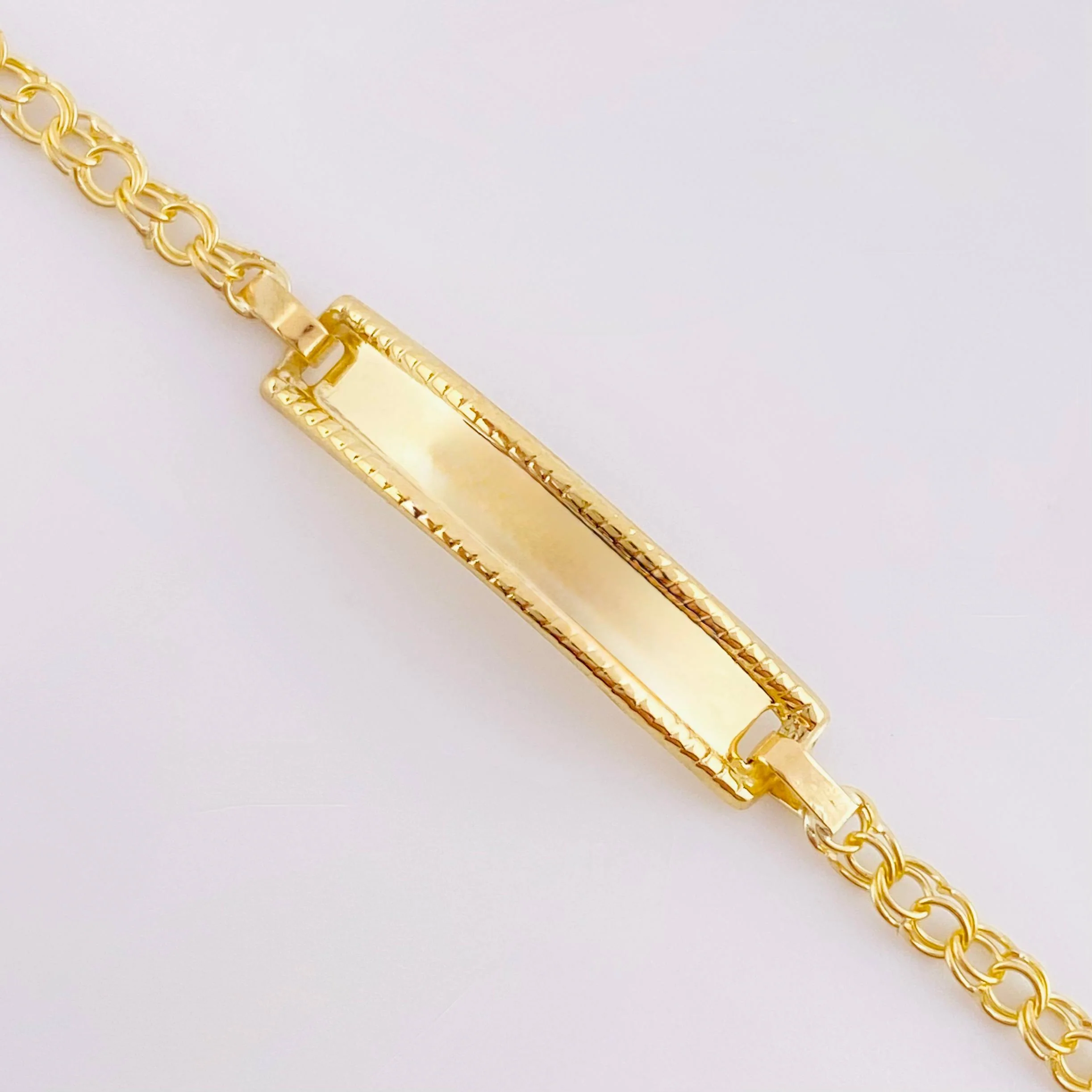 Pulso Bebé Roll On Placa Ovalada Rectancular Relieve 1.35gr / 13.5cm / 2.2mm Oro Amarillo 18K * - Image 4