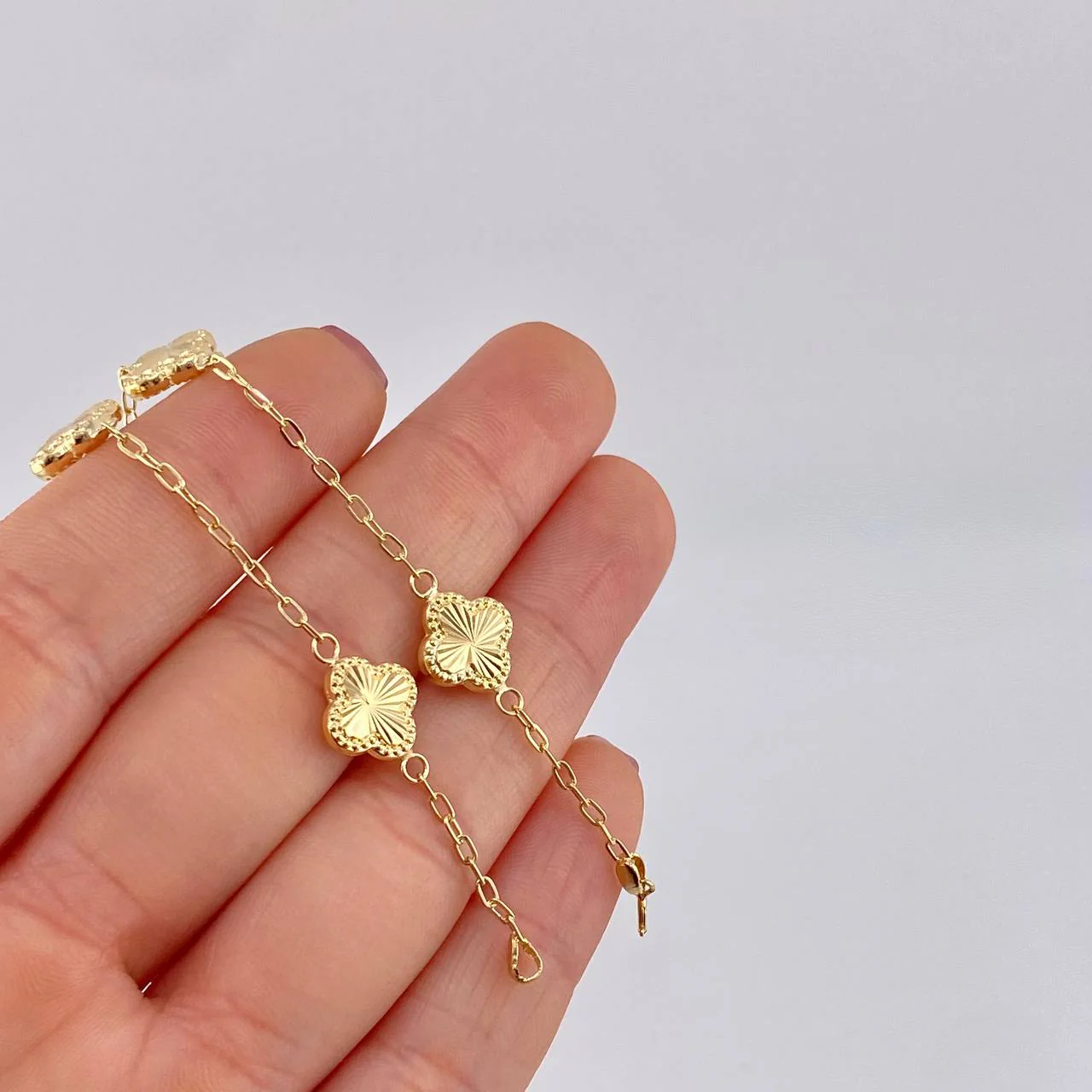 Pulso Cajón Trébol Diamantado 3.15g / 18.6cm / 1.6mm Oro Amarillo 18K - Image 3