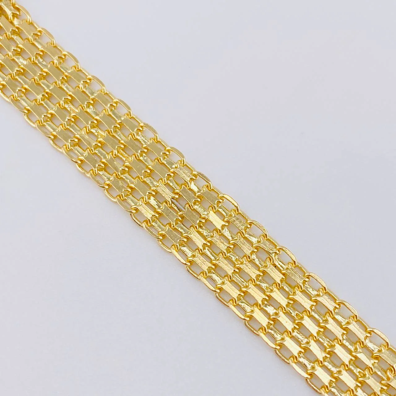 Pulso Chino 12.1 g / 19.5 cm / 9.1 mm Oro Amarillo 18K - Image 3