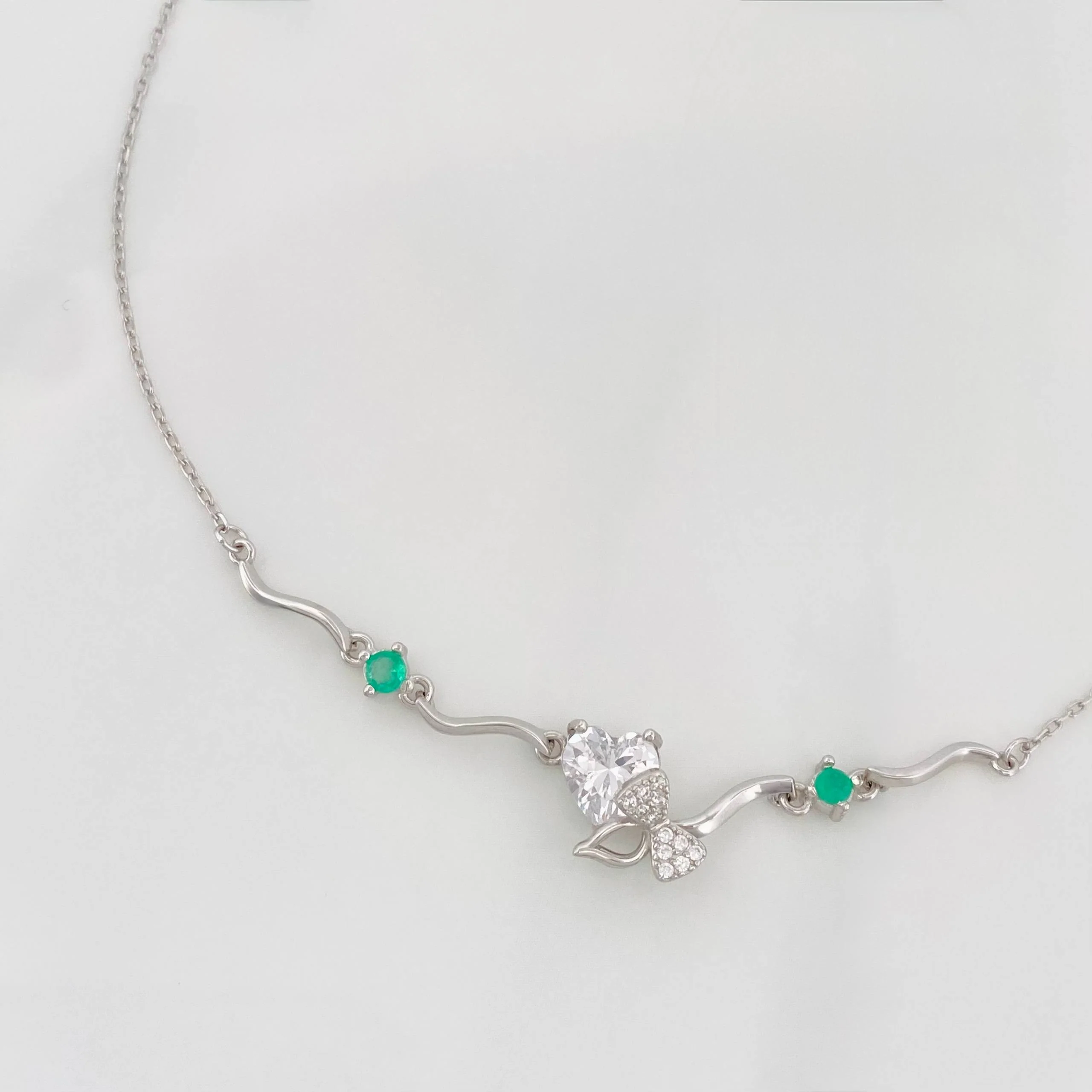 Pulso Corazon Moños Esmeralda 2.95 g / 22 cm / 1 mm Plata Rodinada 925 - Image 2