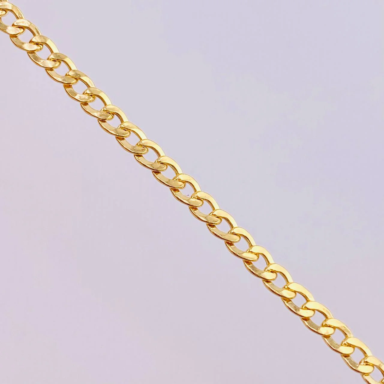 Pulso Cubano 1.15gr / 20.5cm / 2.4mm Oro Amarillo +1 18K * - Image 3