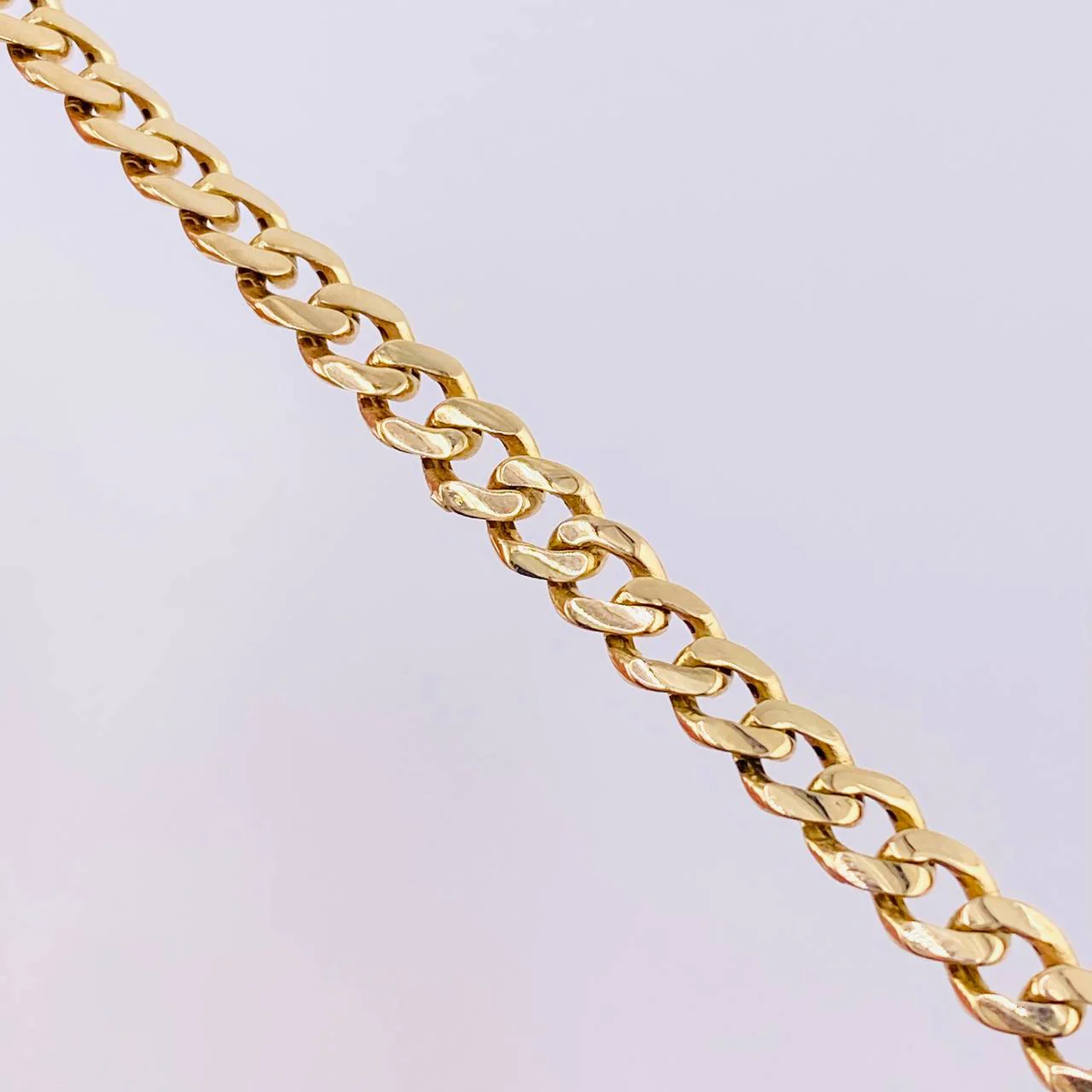 Pulso Cubano 10.65 g / 21.5 cm / 6.9 mm Oro Amarillo 18K - Image 3