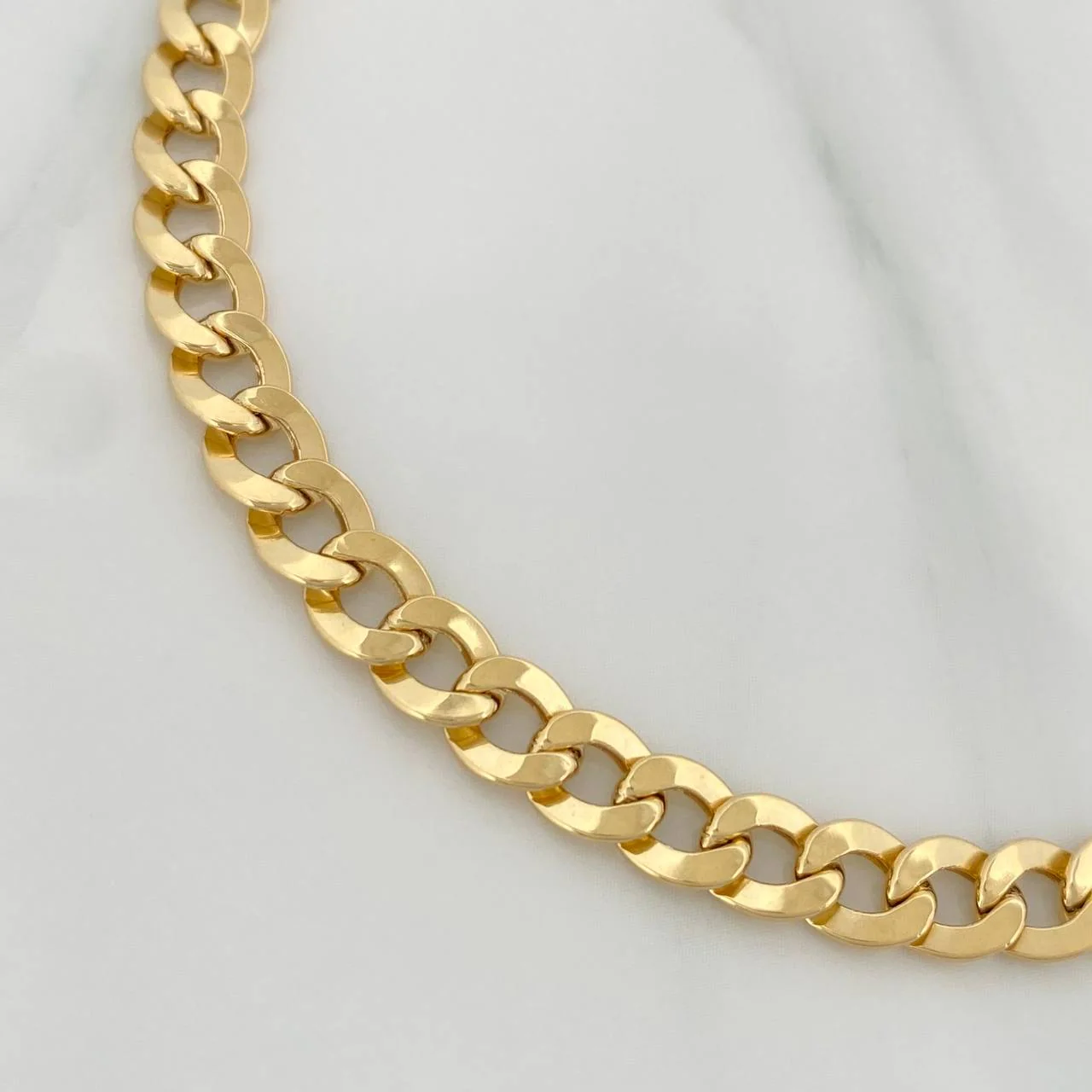Pulso Cubano 2.85 g / 20.4 cm / 4 mm Oro Amarillo 18K - Image 2