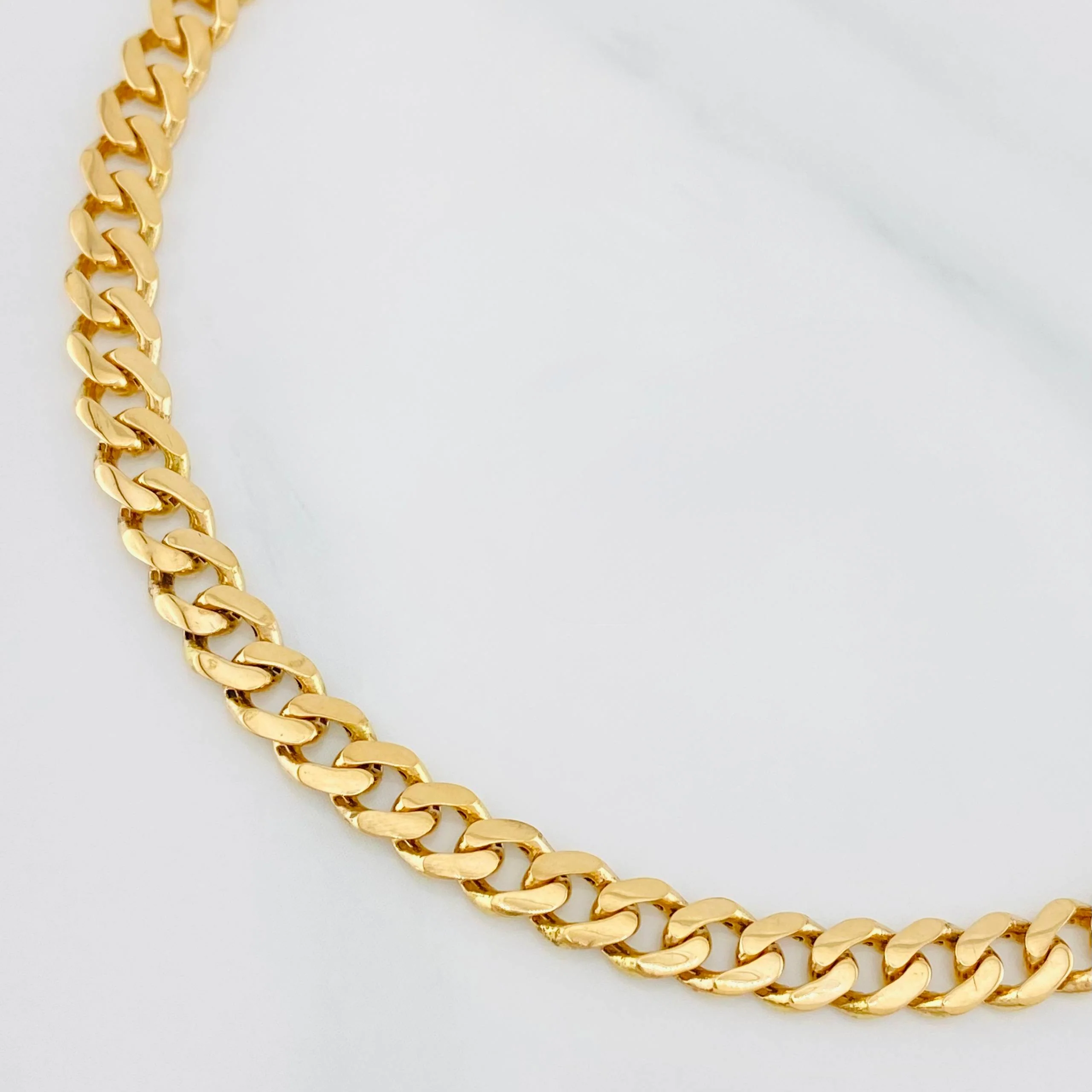 Pulso Cubano 5.9 g / 21.2 cm / 5.02 mm Oro Amarillo 18K - Image 2