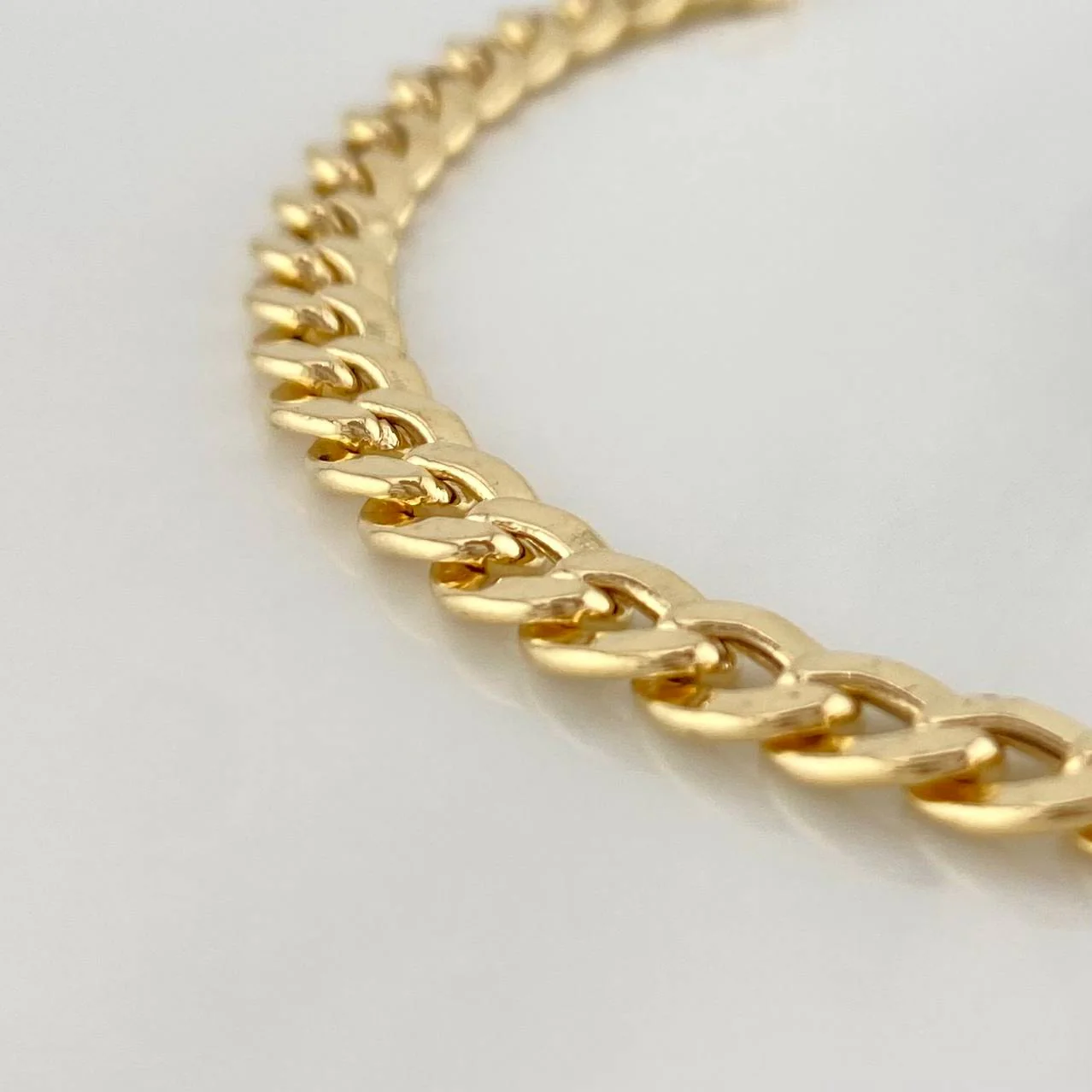 Pulso Cubano 7.1 g / 21 cm / 5 mm Oro Amarillo 18K - Image 2