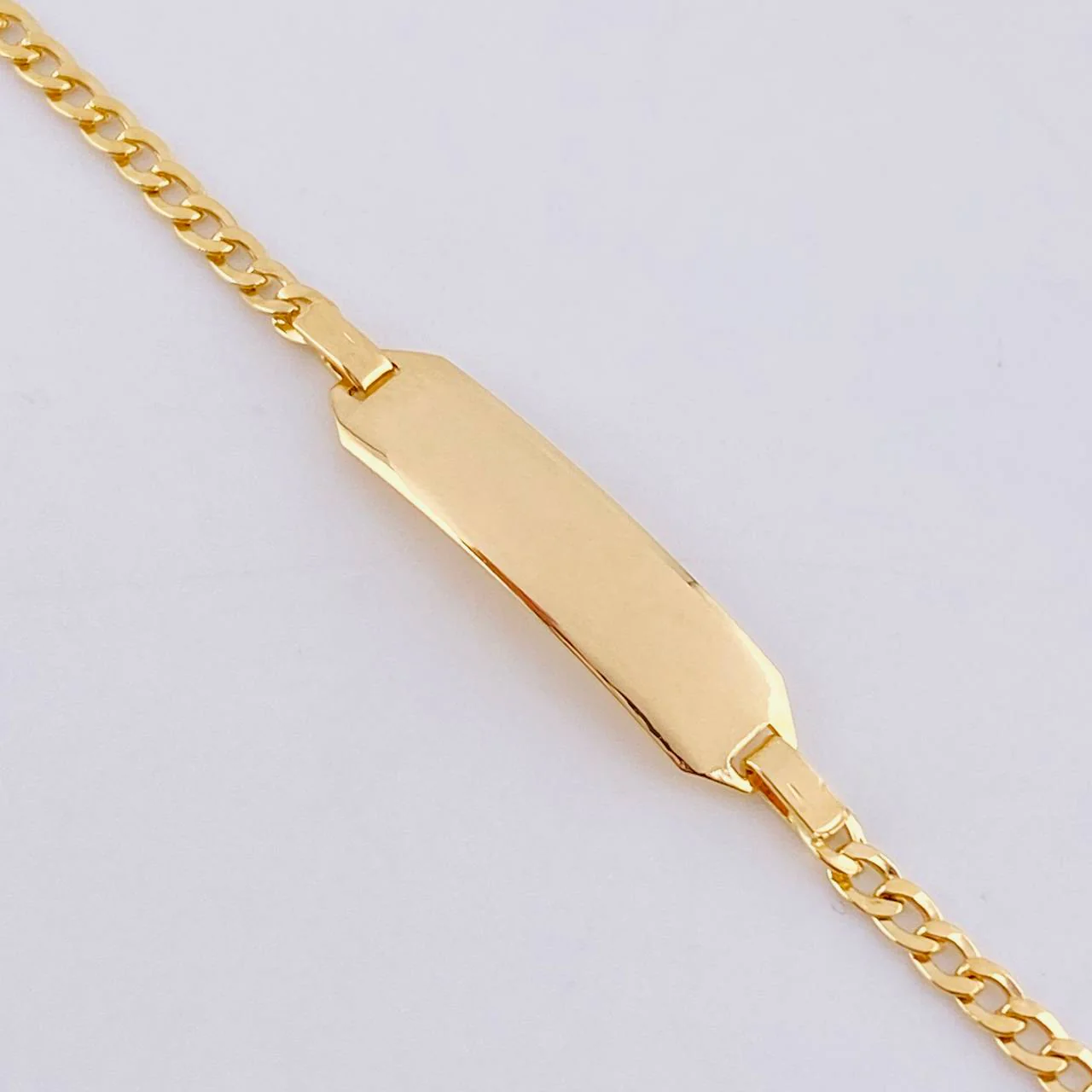Pulso Cubano Octagonal Curva 2.1gr / 13cm-14cm / 2.3mm Oro Amarillo 18K - Image 2