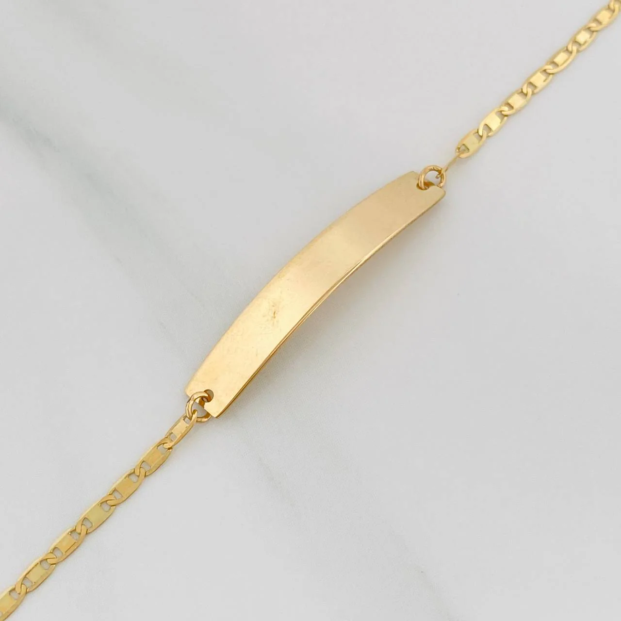 Pulso Escalera Plana Placa Rectangular 1.45 g / 17 cm / 2 mm Oro Amarillo 18K - Image 4