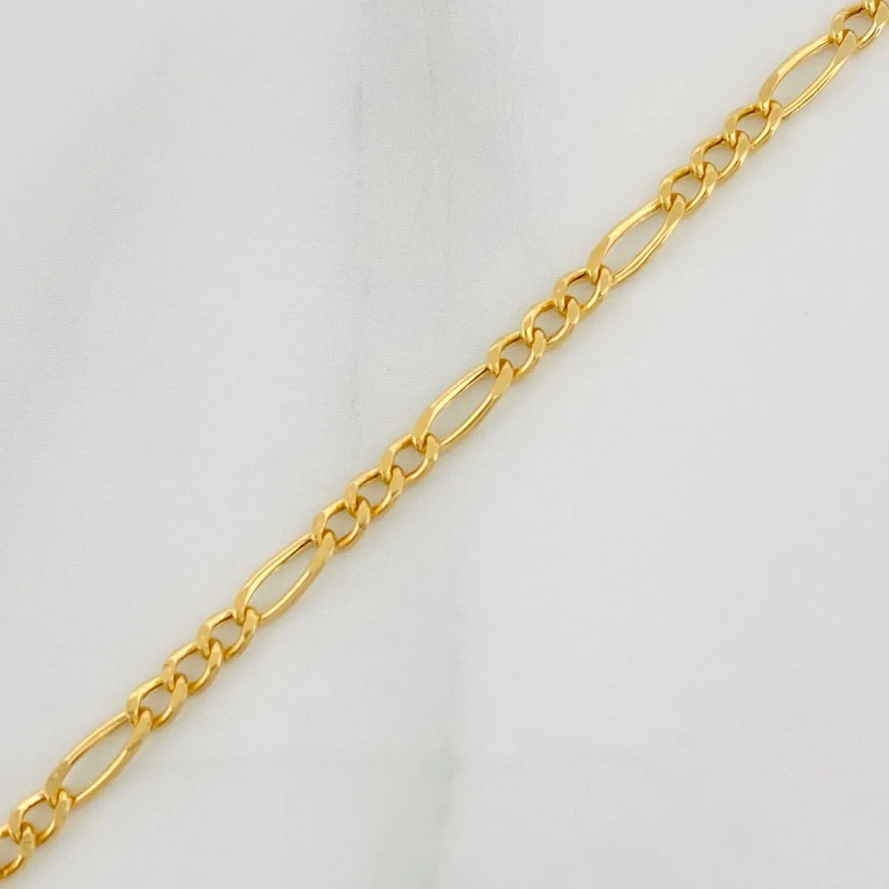 Pulso Figaro 1.15 g / 19 cm / 2.4 mm Oro Amarillo 18K - Image 2