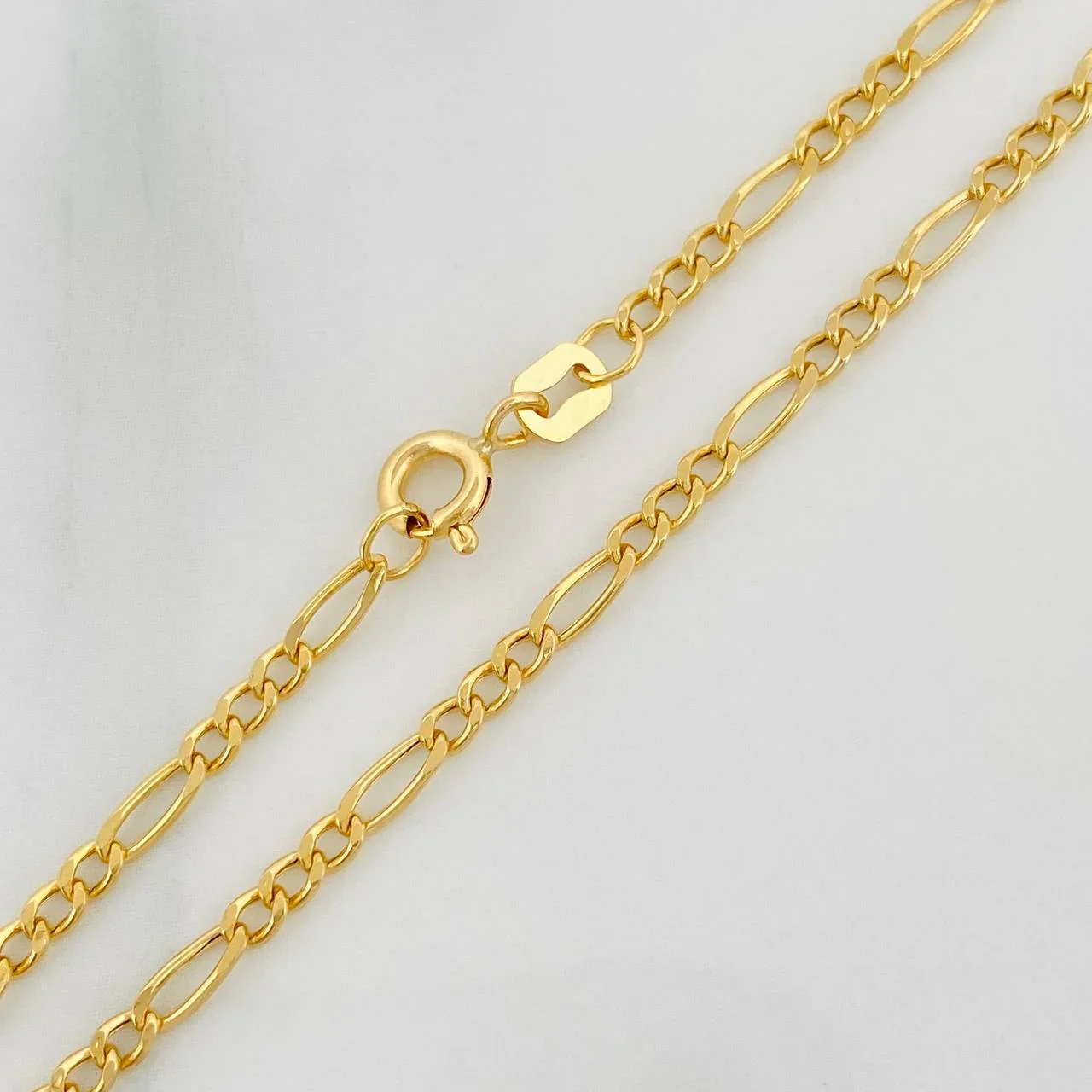 Pulso Figaro 1.2 g / 20 cm / 2.4 mm Oro Amarillo 18K - Image 3