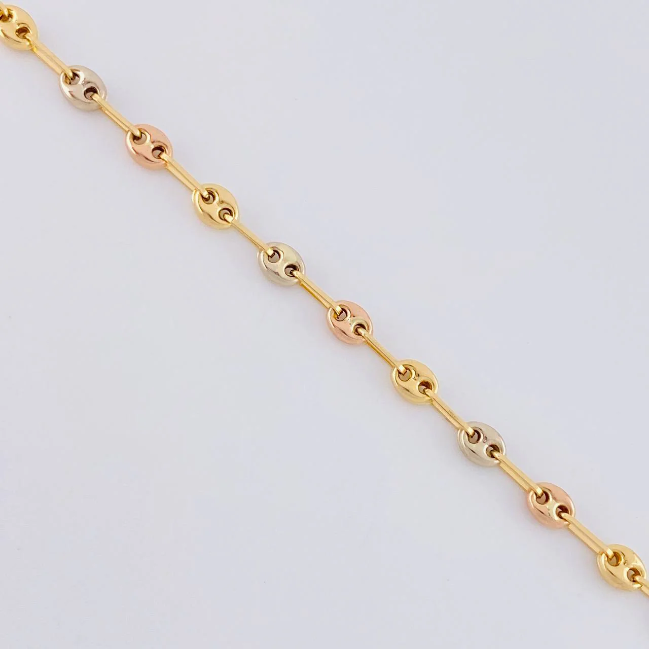 Pulso Gc 2.15 g / 19.6 cm / 3.3 mm Tres Oros 18K - Image 4