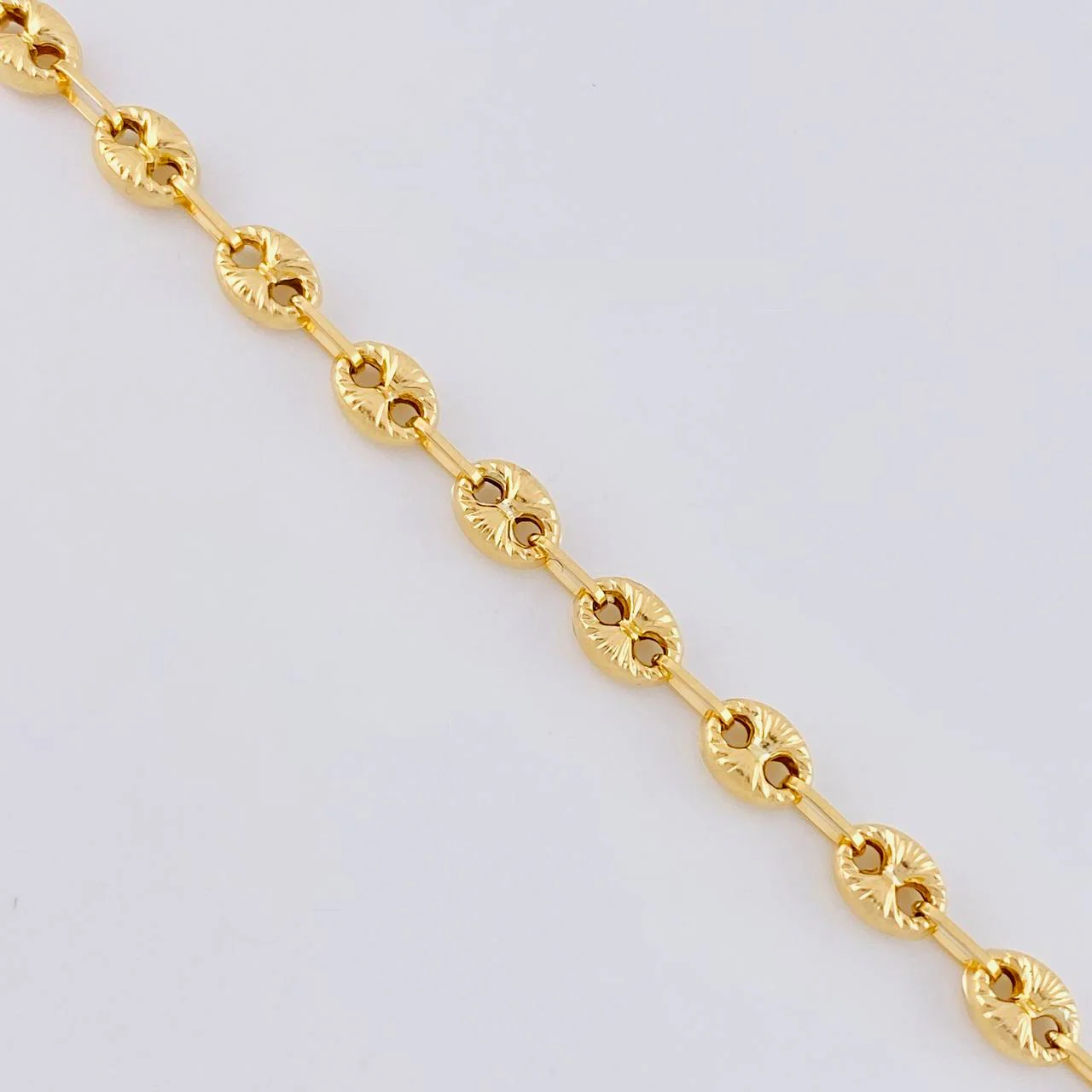 Pulso GC Diamantado 3.15g / 17.5cm / 4.6mm Oro Amarillo 18K - Image 2