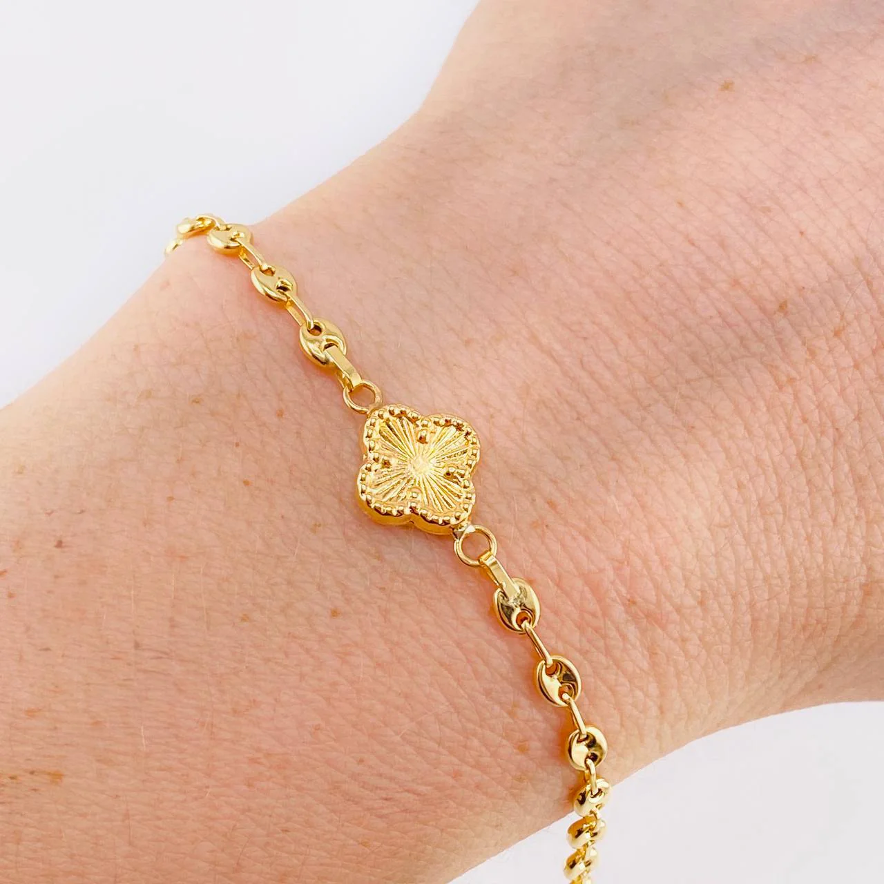 Pulso Gc Herraje Trebol 2.4 g / 18.7 cm / 3.1 mm Oro Amarillo 18K - Image 4