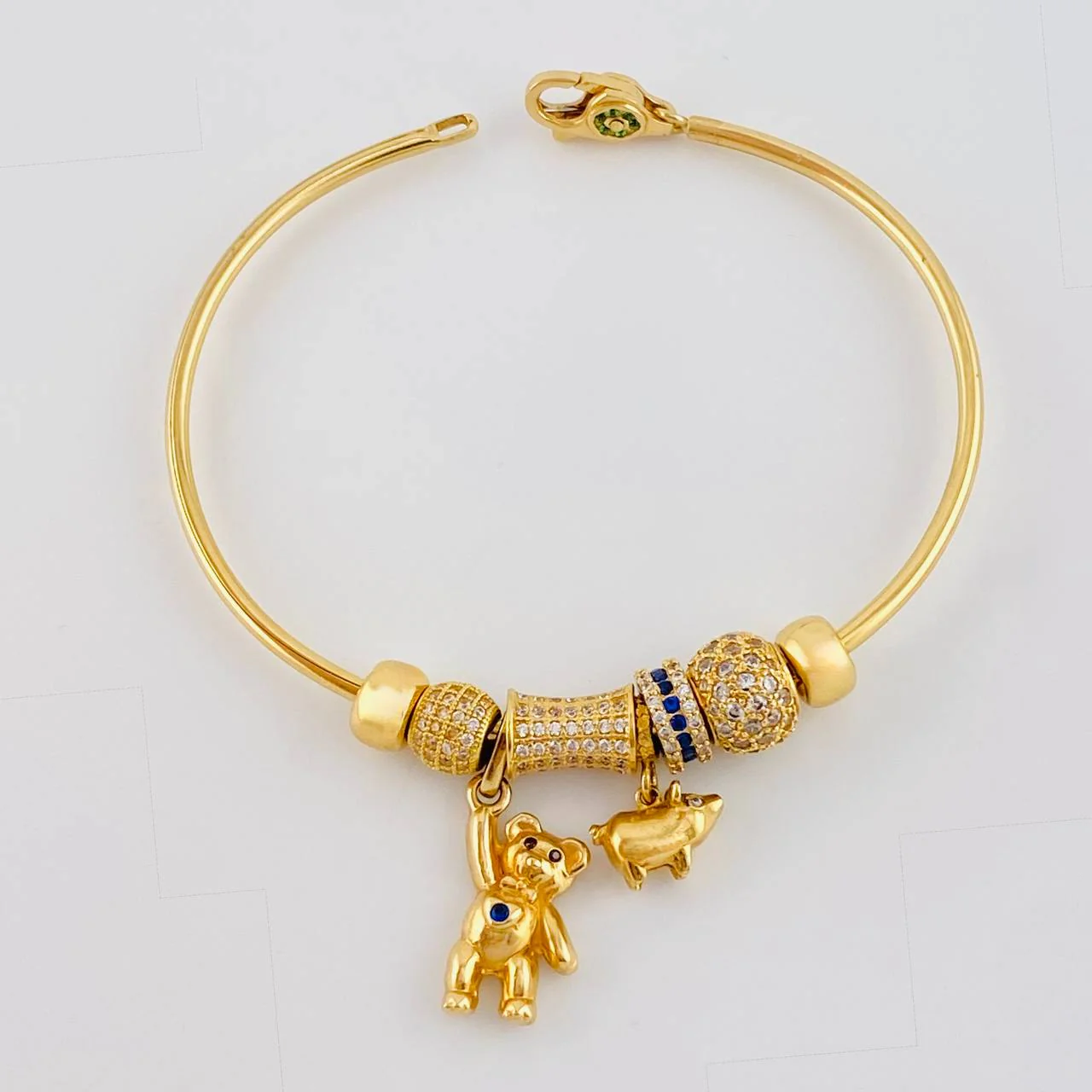 Pulso PD Oso Mano Arriba 15.95 g / 18.6 cm / 1.95 mm Oro Amarillo 18K