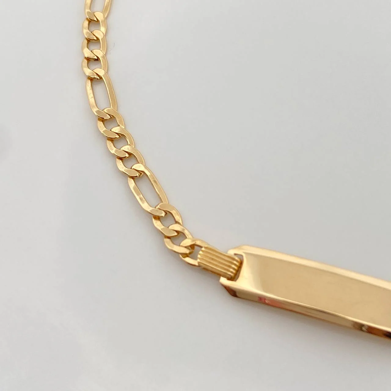 Pulso Placa Figaro 3.45gr / 18cm / 2.8mm Oro Amarillo +1 18K % - Image 3