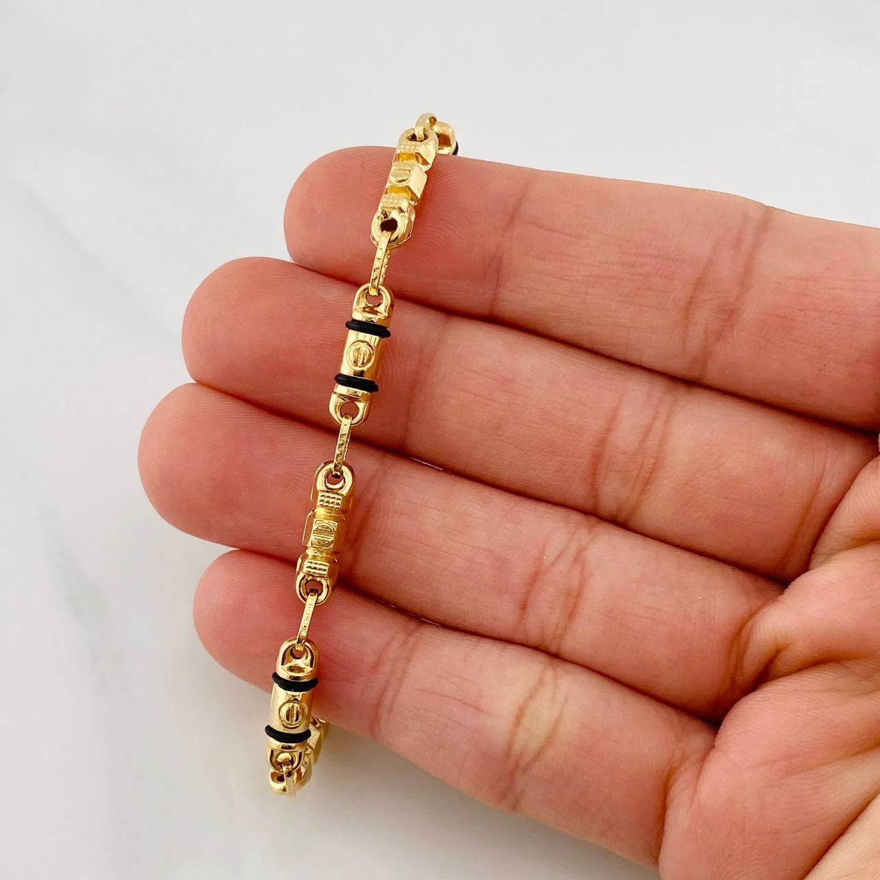 Pulso Tornillo 5.25g / 21cm / 3.89mm Oro Amarillo 18K - Image 4