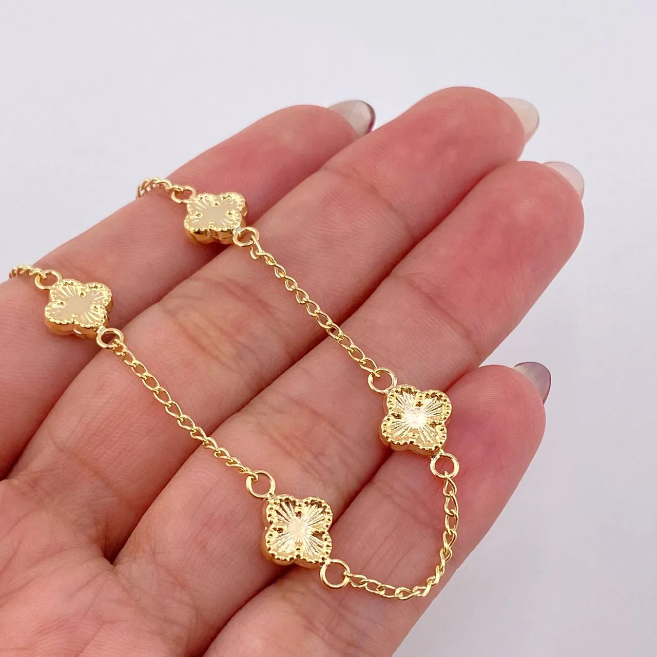Pulso Trebol Dorado Espiga 2.8gr / 17.5cm / 1.5mm Oro Amarillo 18K - Image 2