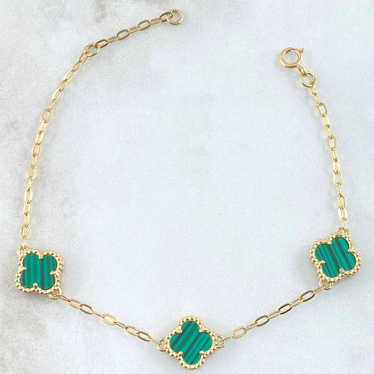 Pulso Trebol Malaquita Verde 3.2gr / 16cm-17cm / 8mm Oro Amarillo Nac.Esp. 18K