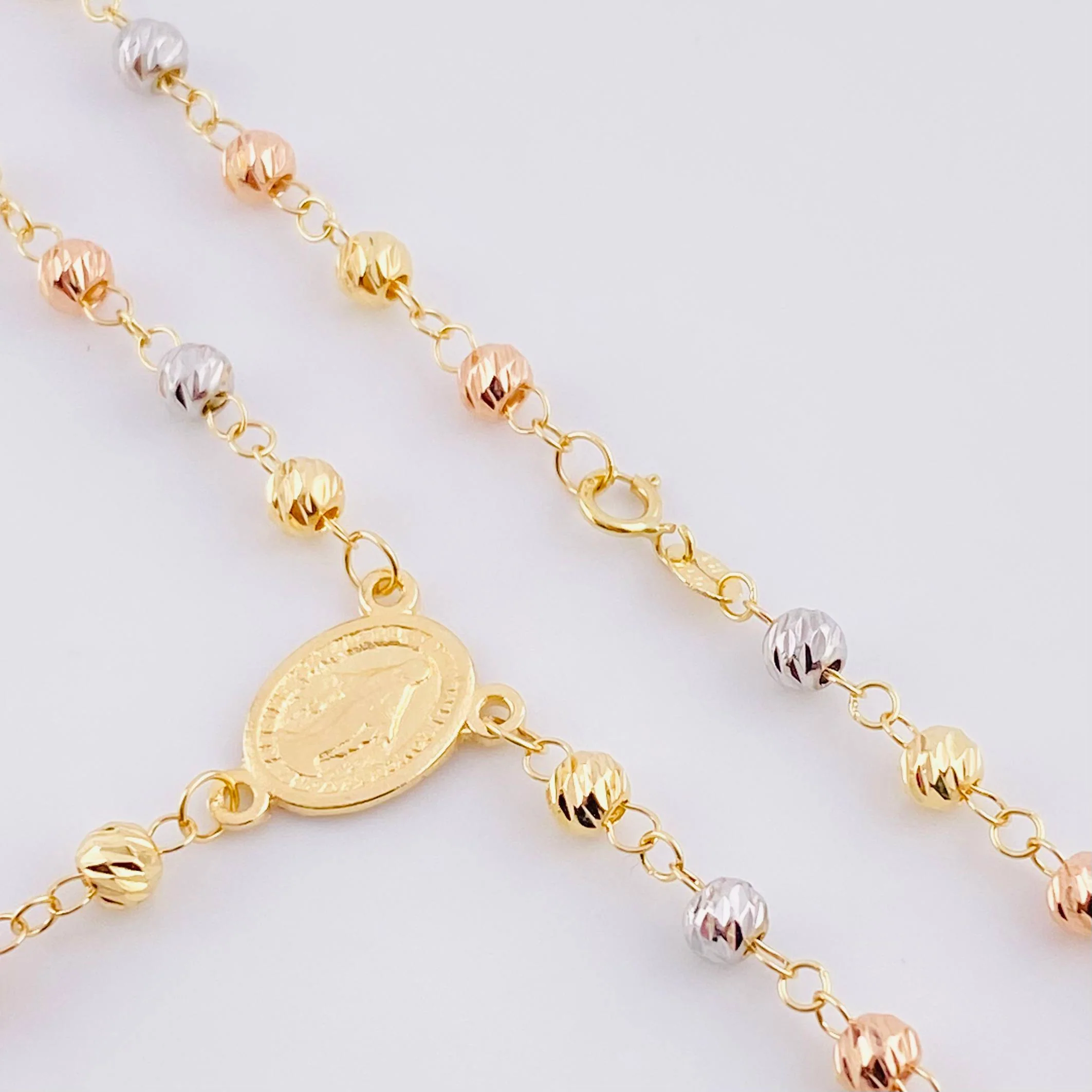 Rosario Virgen Milagrosa 6.05g / 50.8cm / 3mm Tres Oros 18K - Image 2