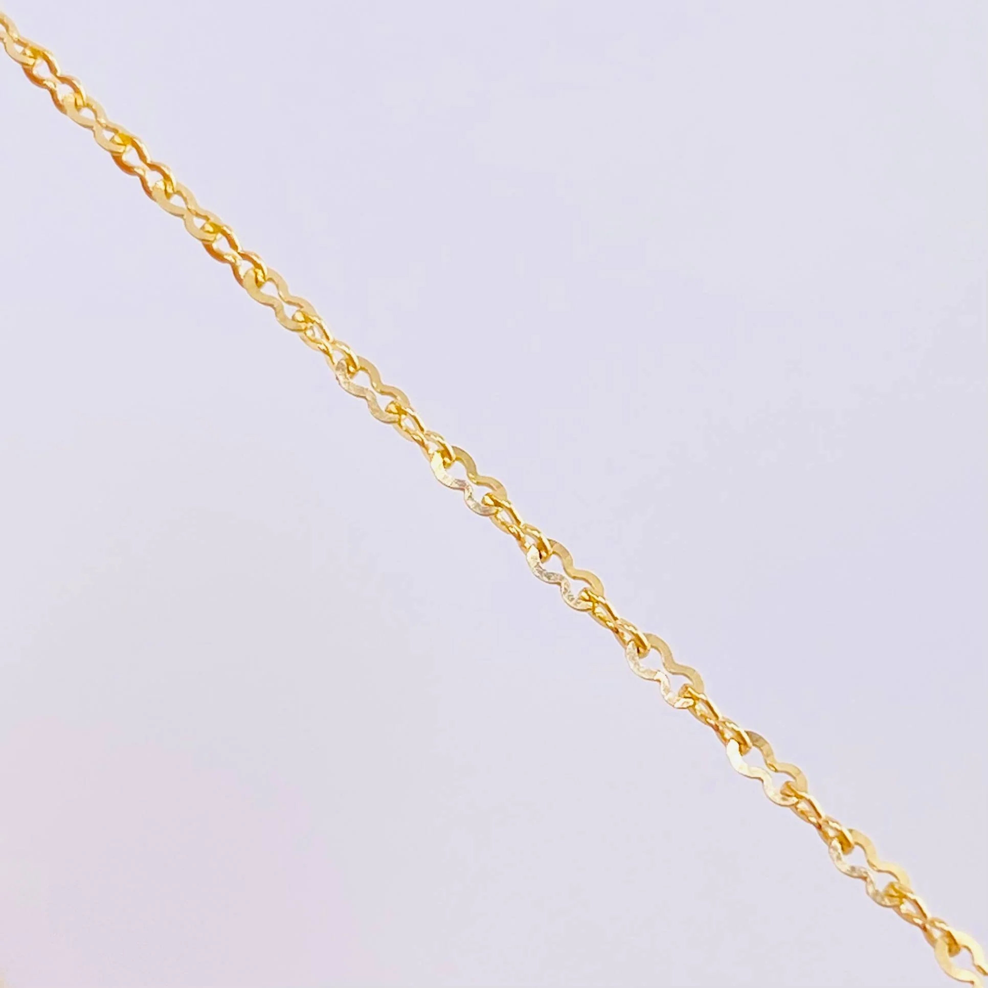 Set Cadena Aro Seguido + Dije Virgen De Guadalupe / 2.15 g / 45.4 cm Oro Amarillo 18K - Image 4