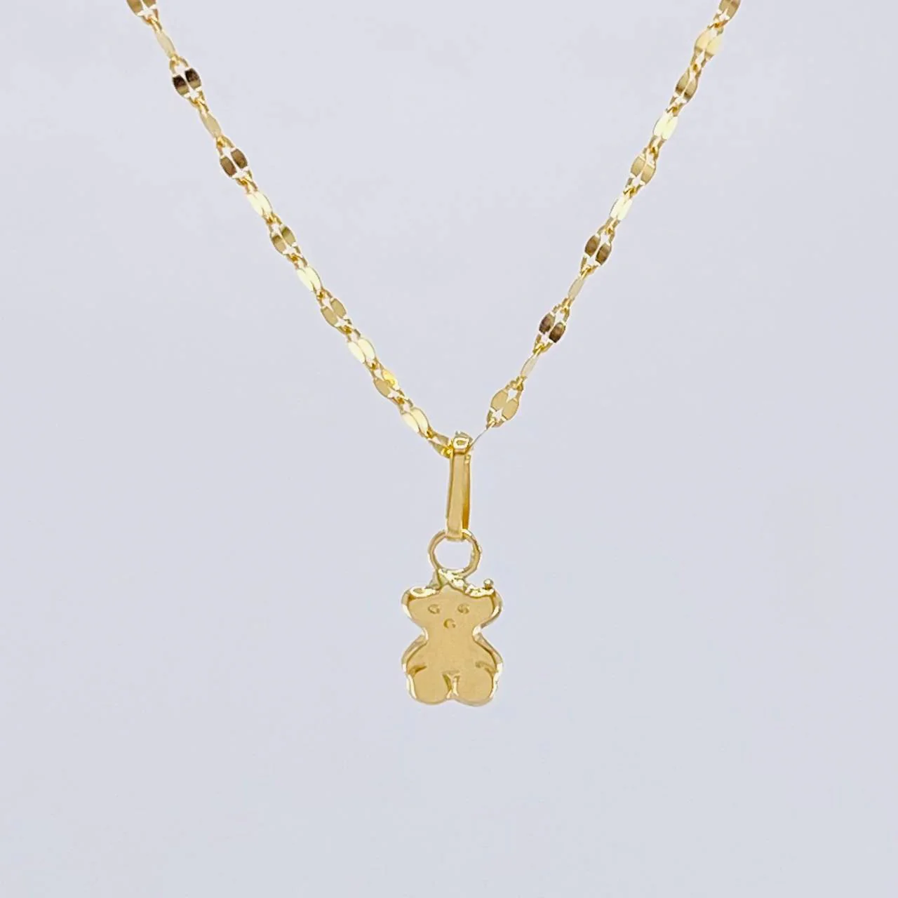 Set Cadena Flor Espejo + Dije Oso Ts / 1.25gr / 45.4 cm Oro Amarillo 18K - Image 2