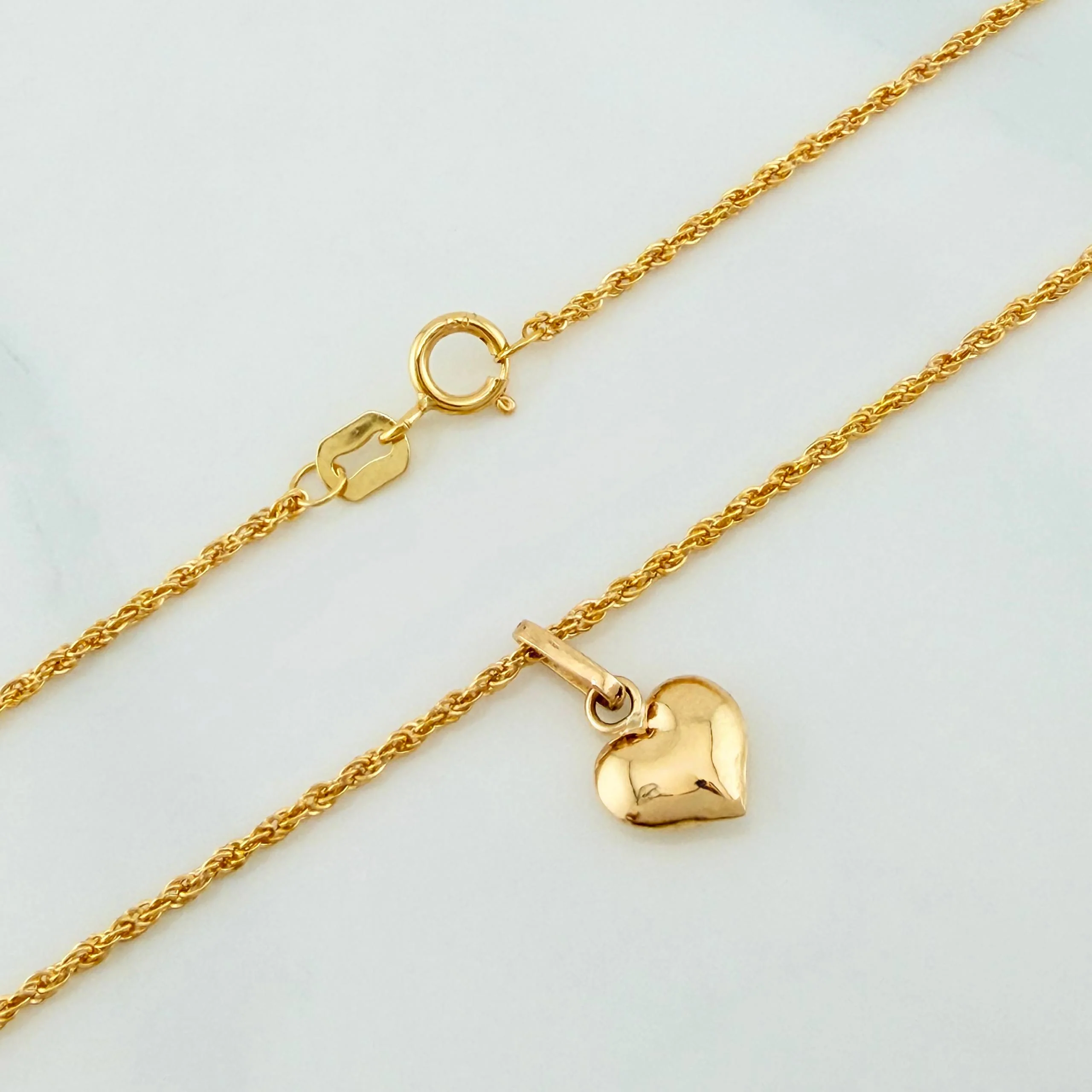 Set Cadena Lazo + Dije Corazon / 1,3 gr / 45 cm Oro Amarillo 18K - Image 3