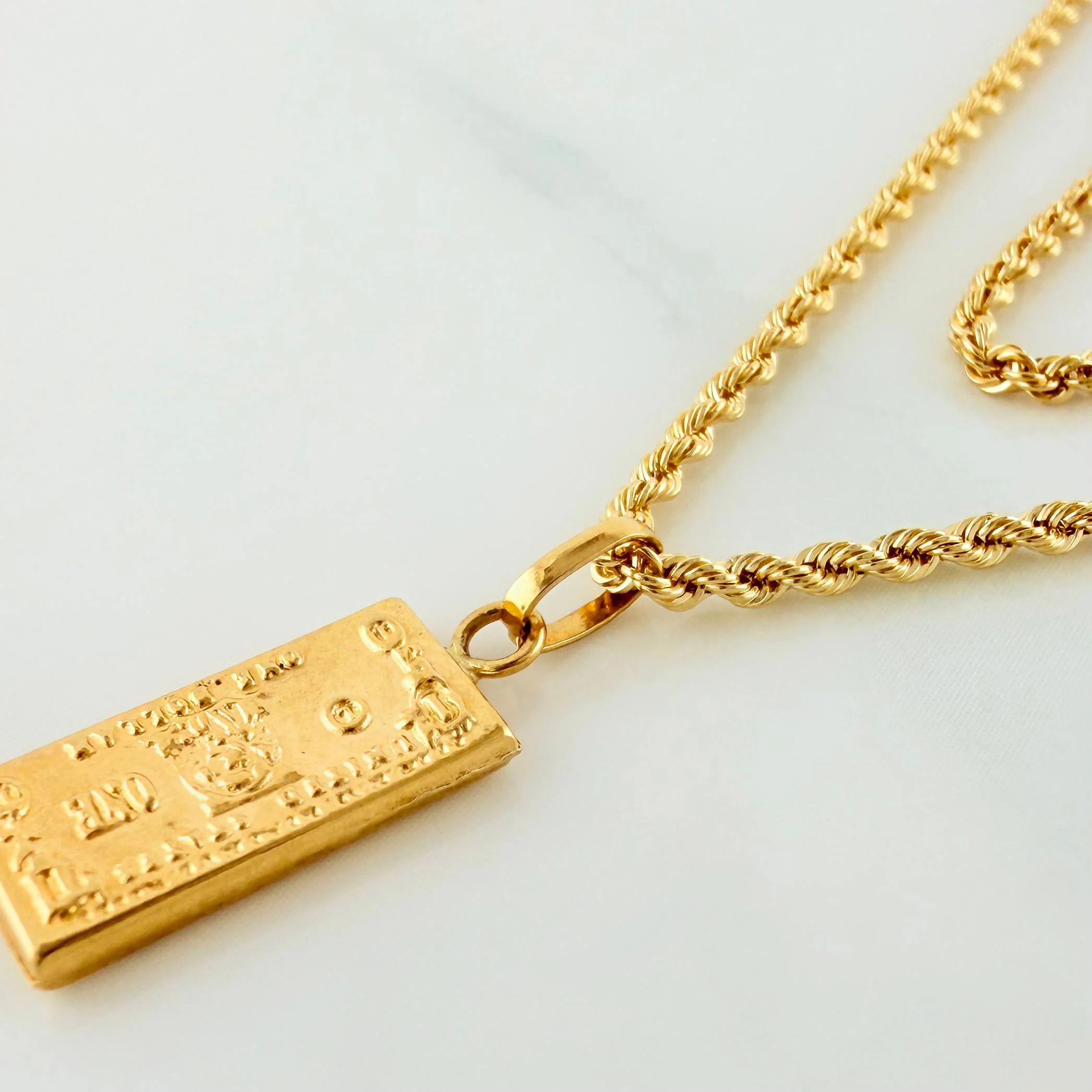 Set Cadena Lazo + Dije One Dolar / 2,8gr / 60.2 cm Oro Amarillo 18K - Image 3