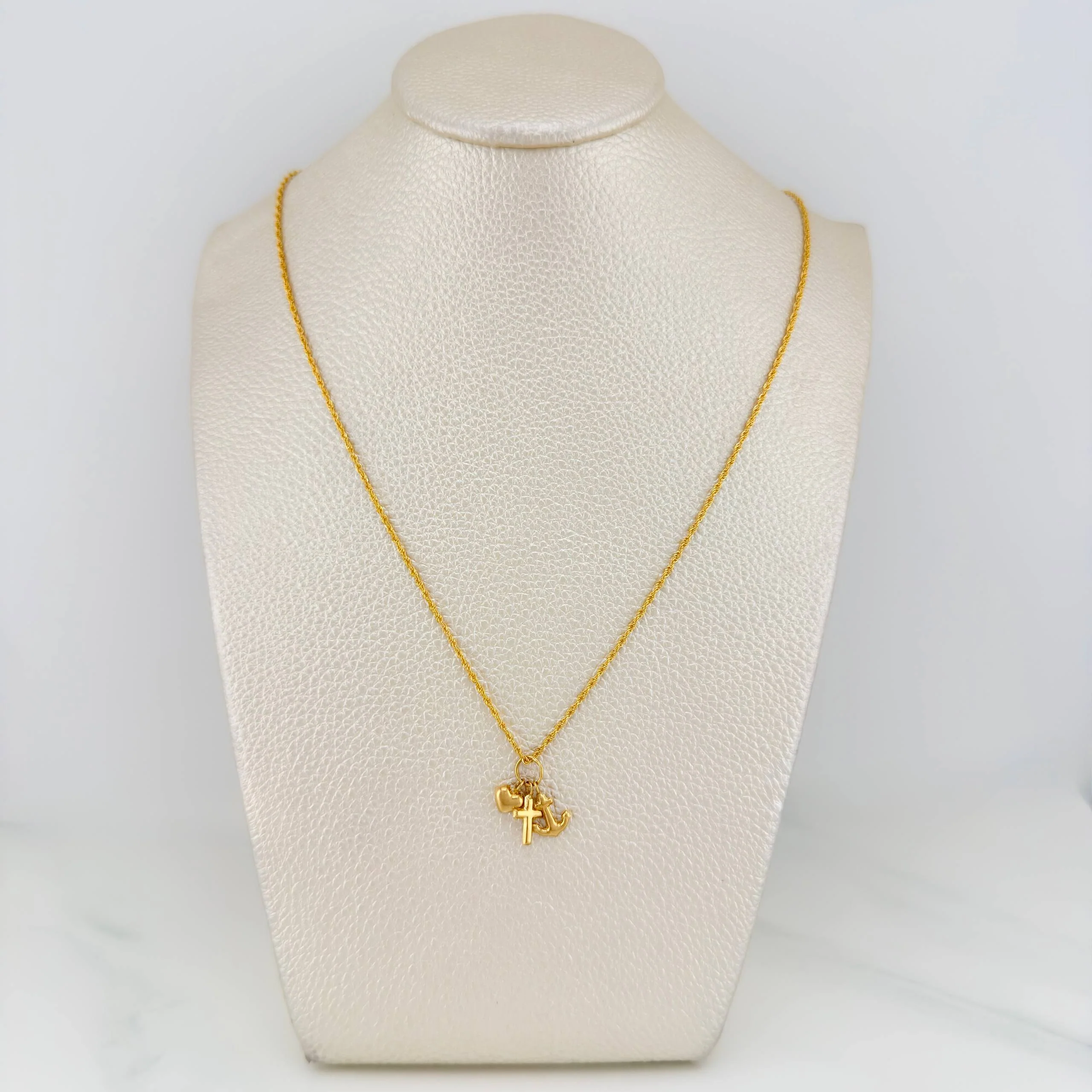 Set Cadena Lazo + Dije Tres Gracias / 1.6gr / 50 cm Oro Amarillo 18K - Image 5