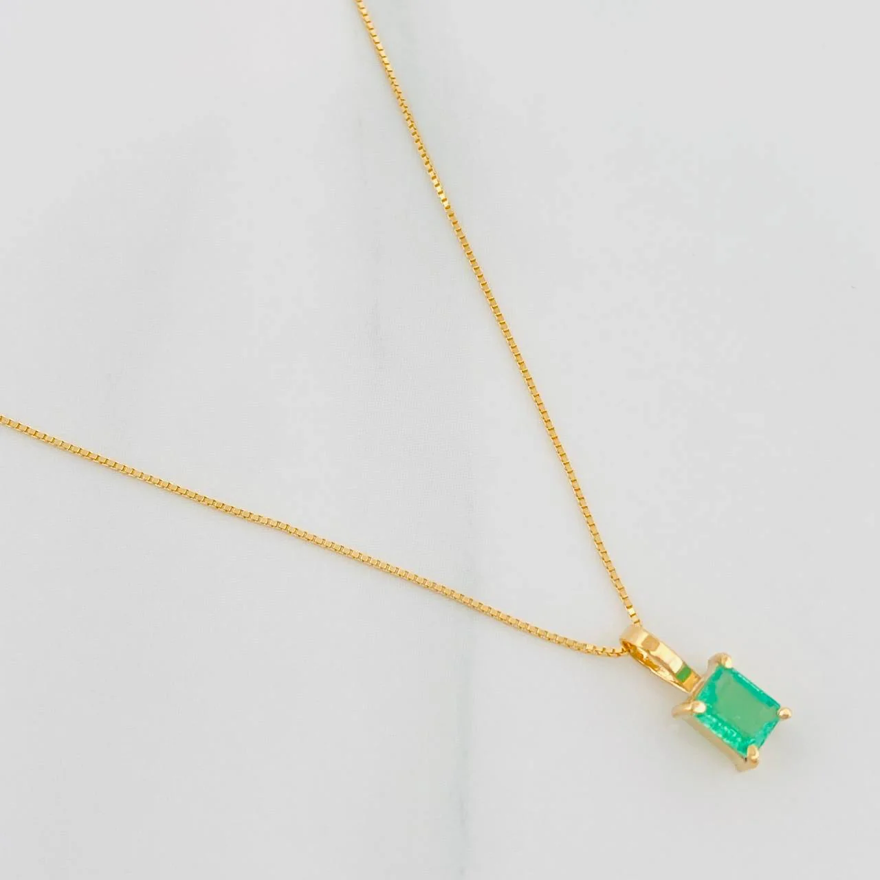 Set Cadena Veneciana + Dije Cuadrado Esmeralda 14Pts / 1.15 g / 45 cm Oro Amarillo 18K - Image 2