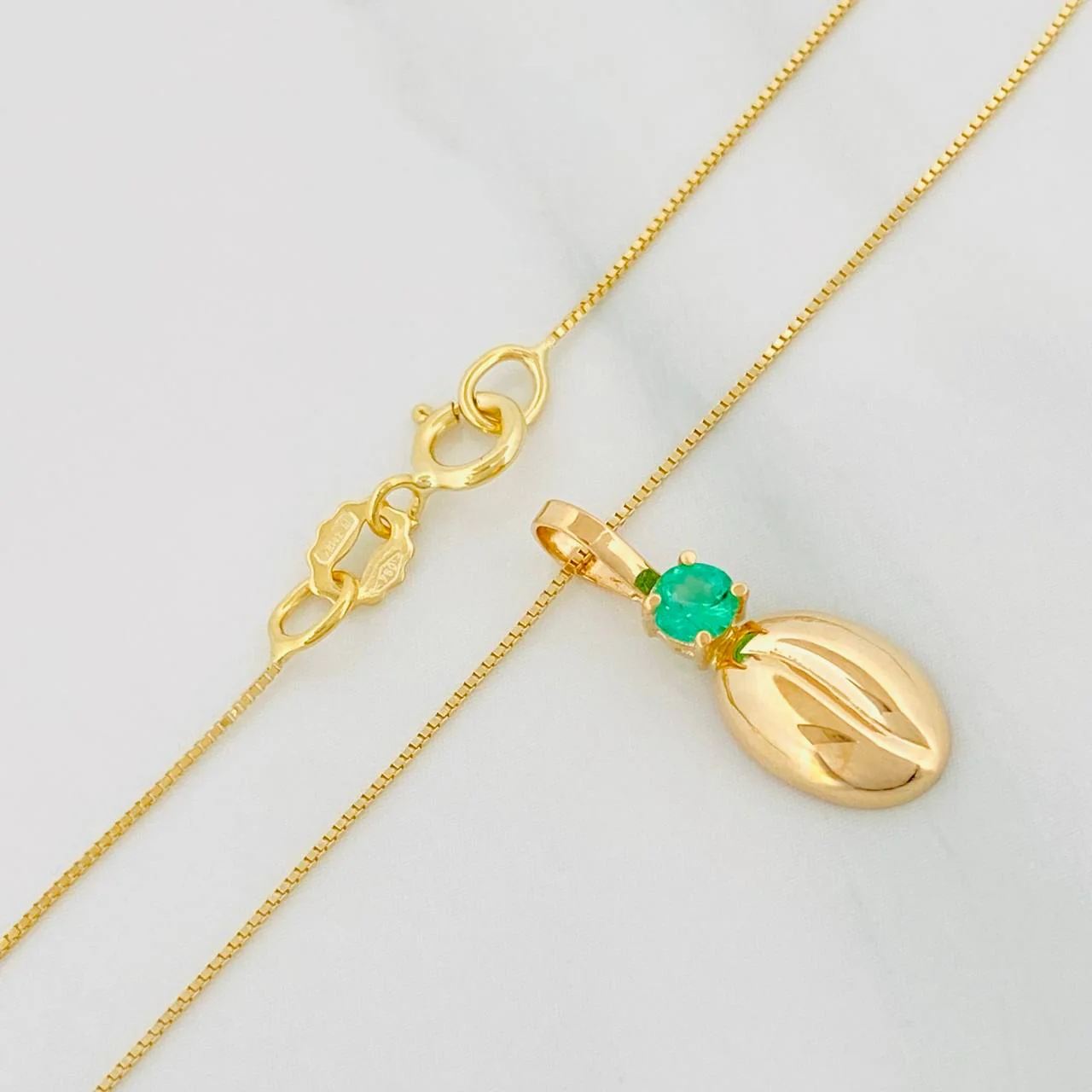 Set Cadena Veneciana + Dije Grano Cafe Esmeralda 0.8Pts / 1.35 g / 50 cm Oro Amarillo 18K - Image 3