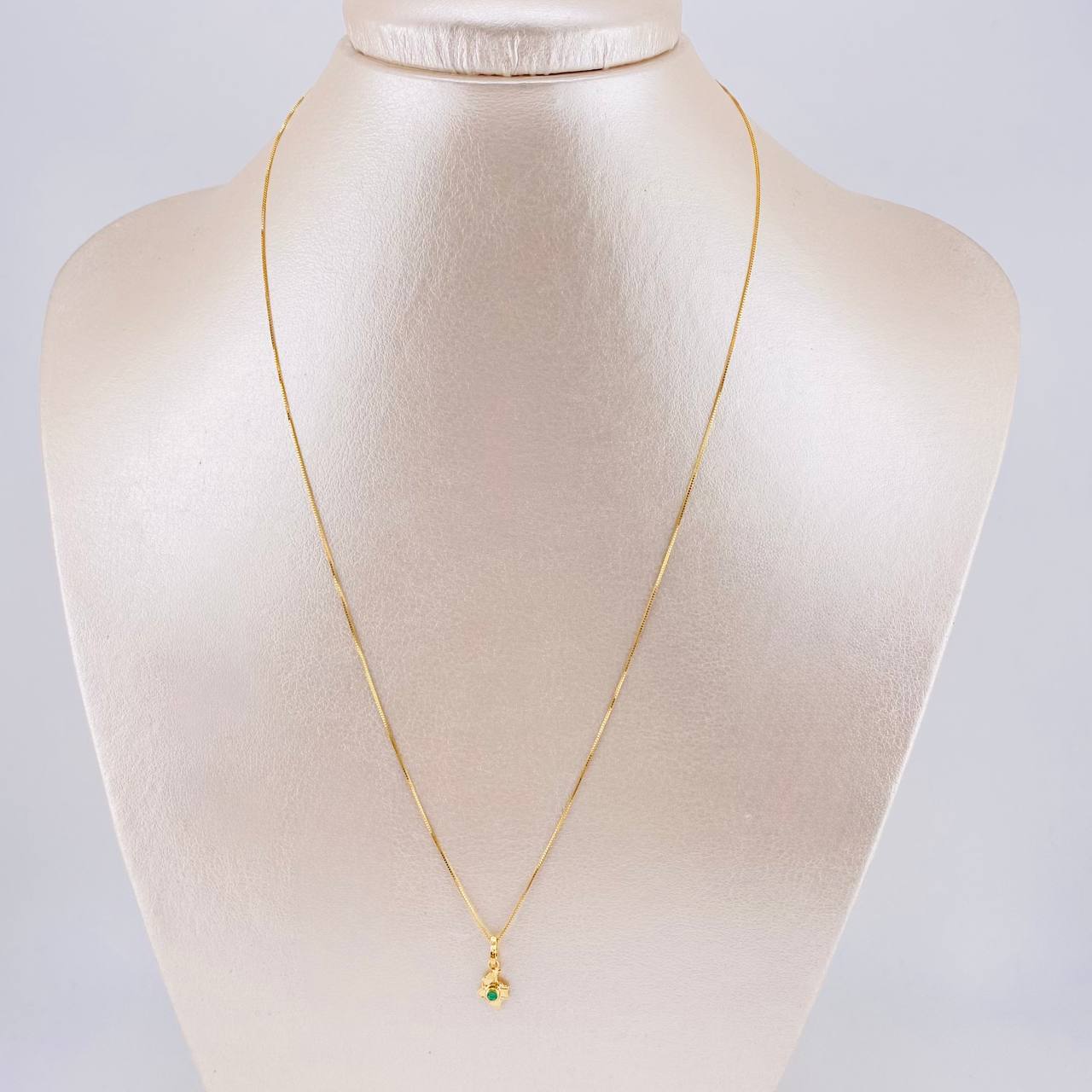 Set Cadena Veneciana + Dije Mapa Esmeralda 4 Pts / 1.05 g / 45 cm Oro Amarillo 18K - Image 3