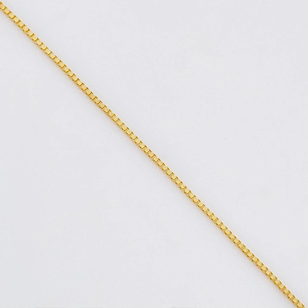 Set Cadena Veneciana + Dije Sencillo Redondo Esmeralda 5 Pts / 1 g / 45 cm Oro Amarillo 18K - Image 4