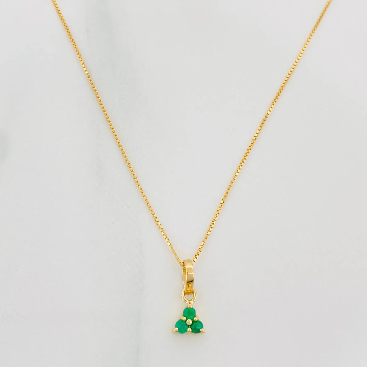 Set Cadena Veneciana + Dije Trebol Esmeralda 10Pts / 1.25 g / 45 cm Oro Amarillo 18K