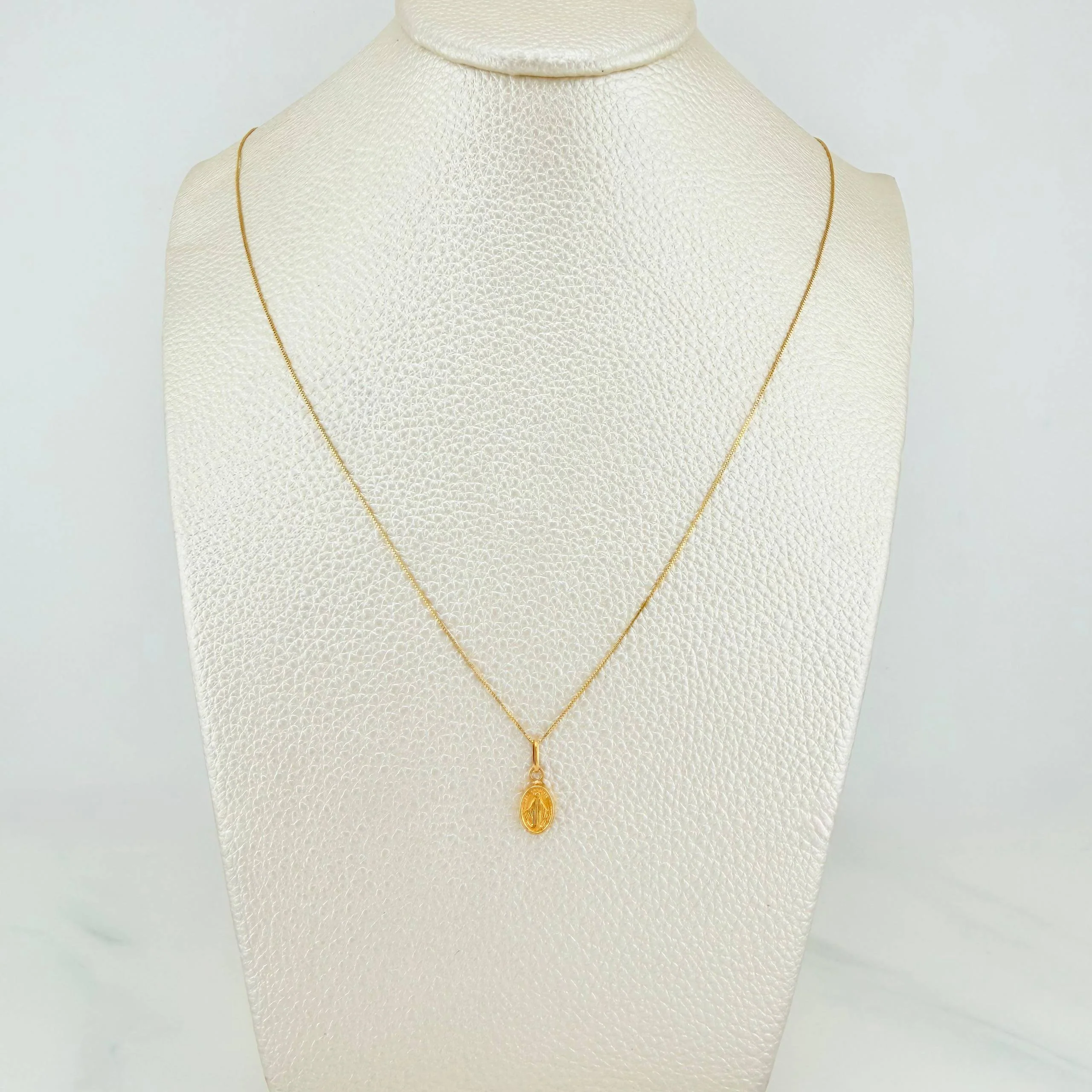 Set Cadena Veneciana + Dije Virgen Milagrosa / 1,2gr / 45 cm Oro Amarillo 18K - Image 6