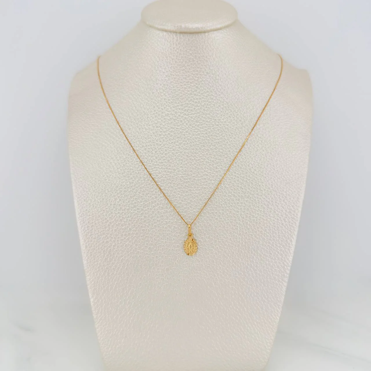 Set Cadena y Dije Veneciana+Virgen Milagrosa 1.5gr / 45cm / 0.33mm Oro Amarillo 18K (Oferta) $ - Image 6