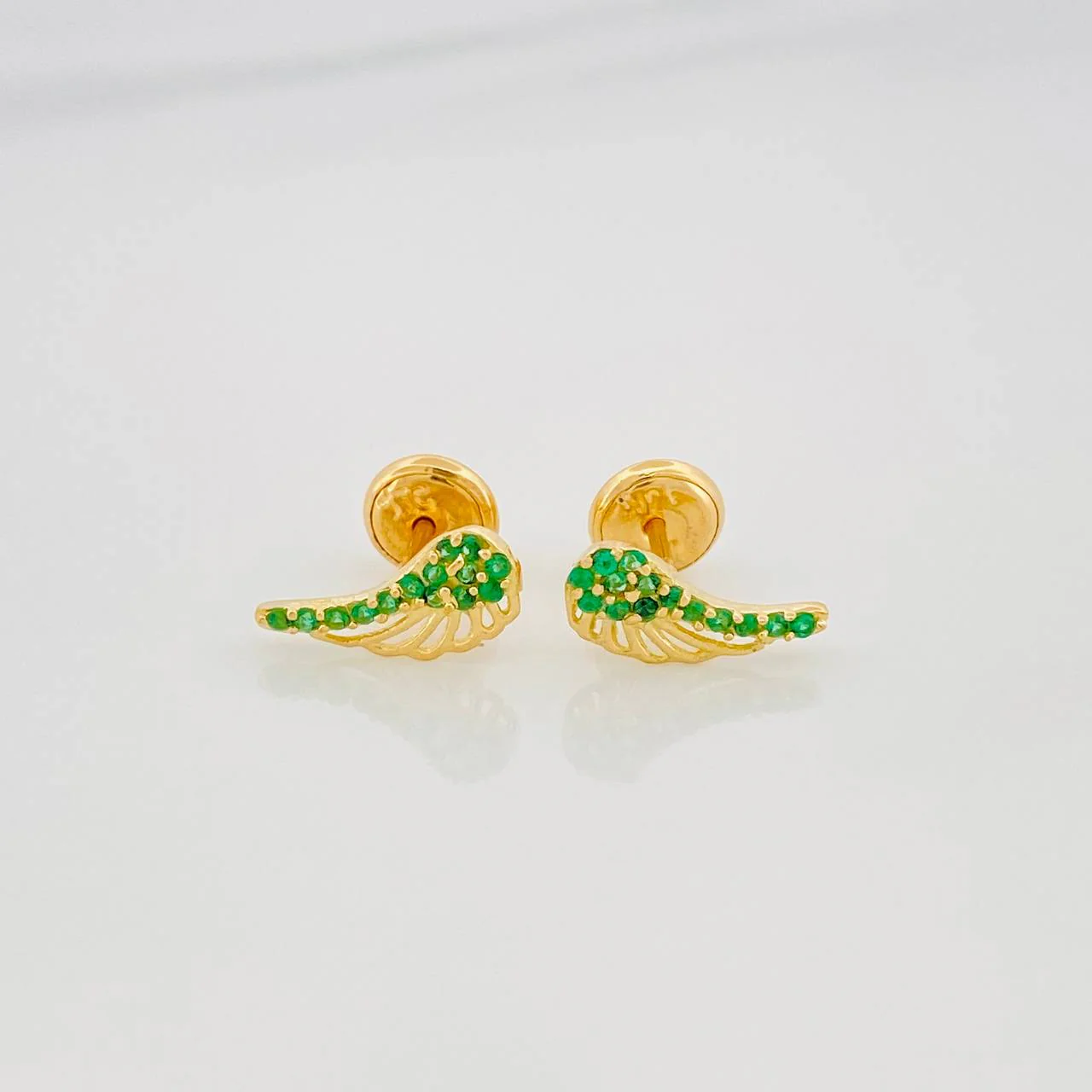 Topos Alas 0.8 g / 3 mm Oro Amarillo 18K