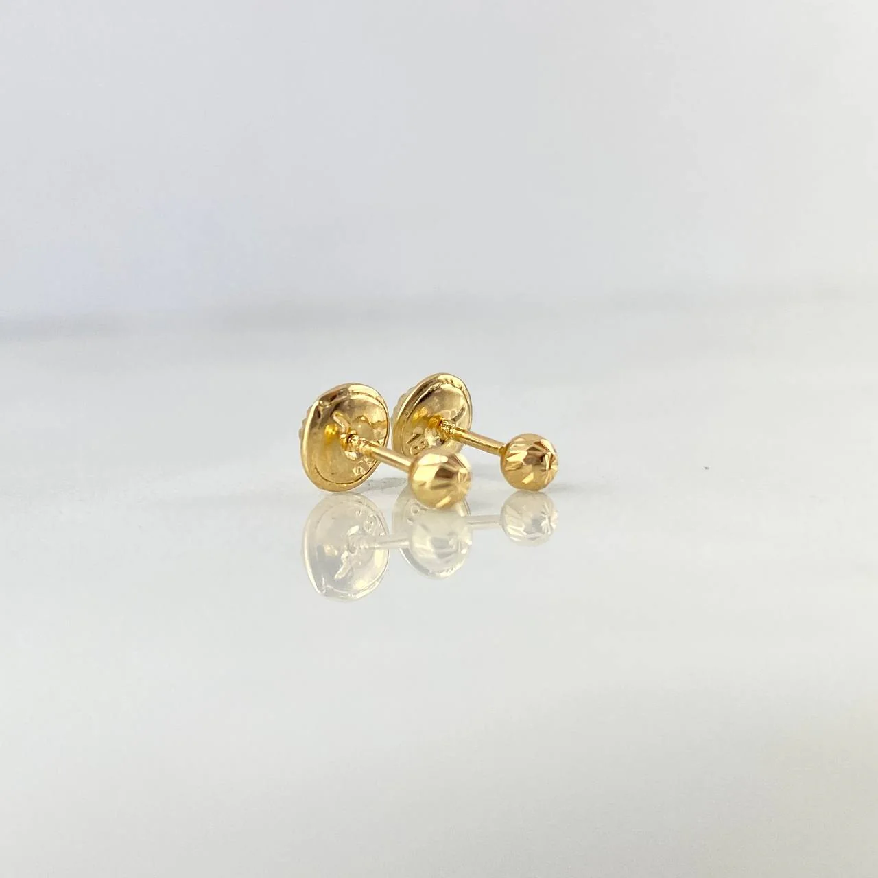 Topos Bola Diamantada 0.4 g / 3 mm Oro Amarillo 18K - Image 2