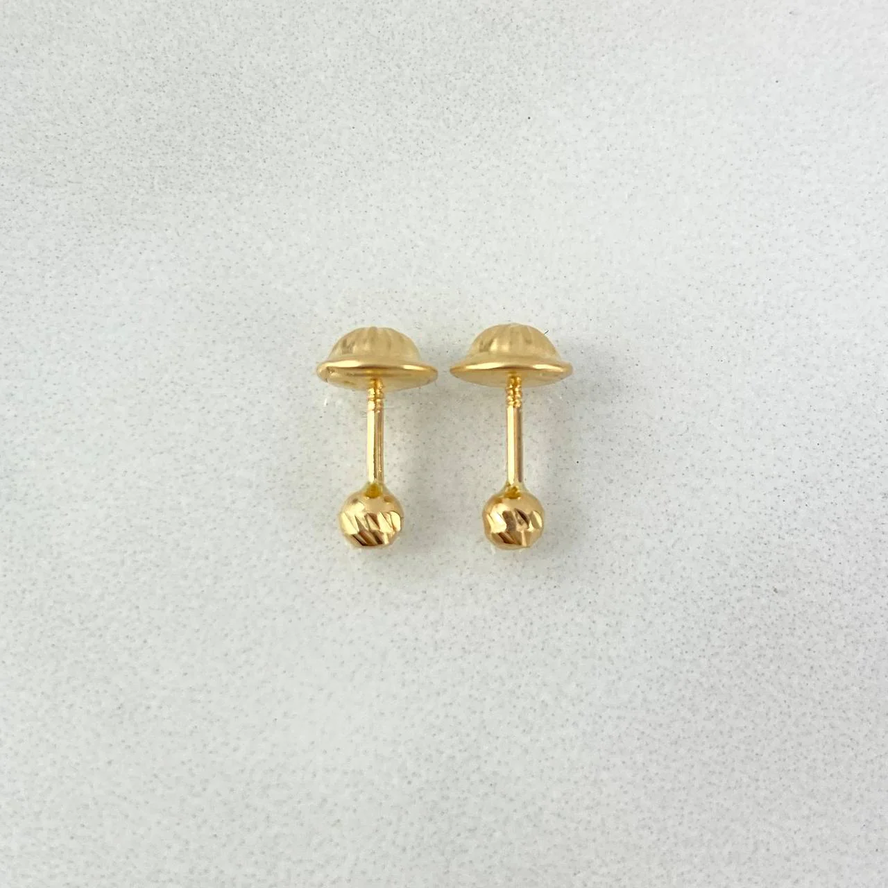 Topos Bola Diamantada 0.45 g / 3 mm Oro Amarillo 18K - Image 3