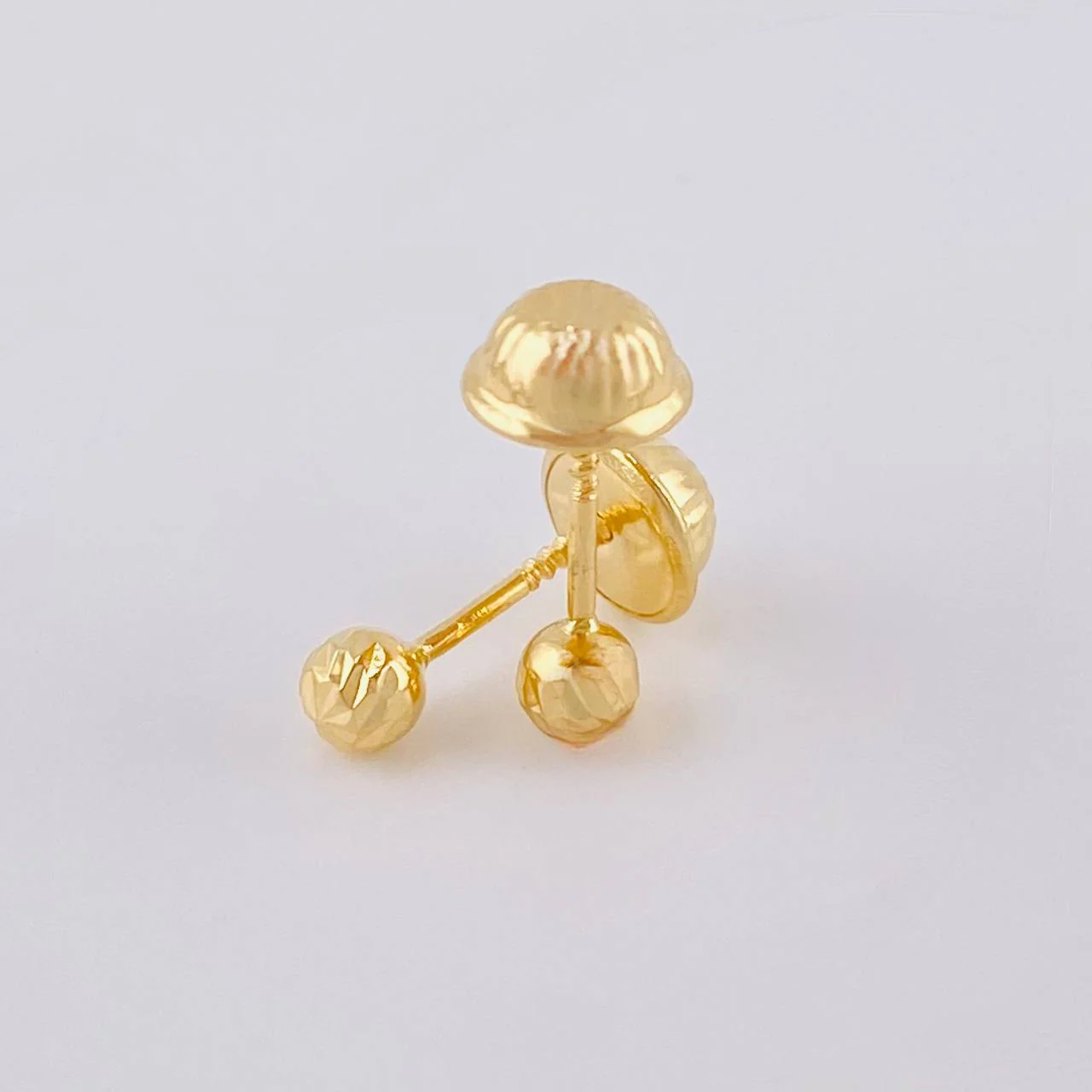 Topos Bola Diamantada 0.45 g / 4 mm Oro Amarillo 18K - Image 2