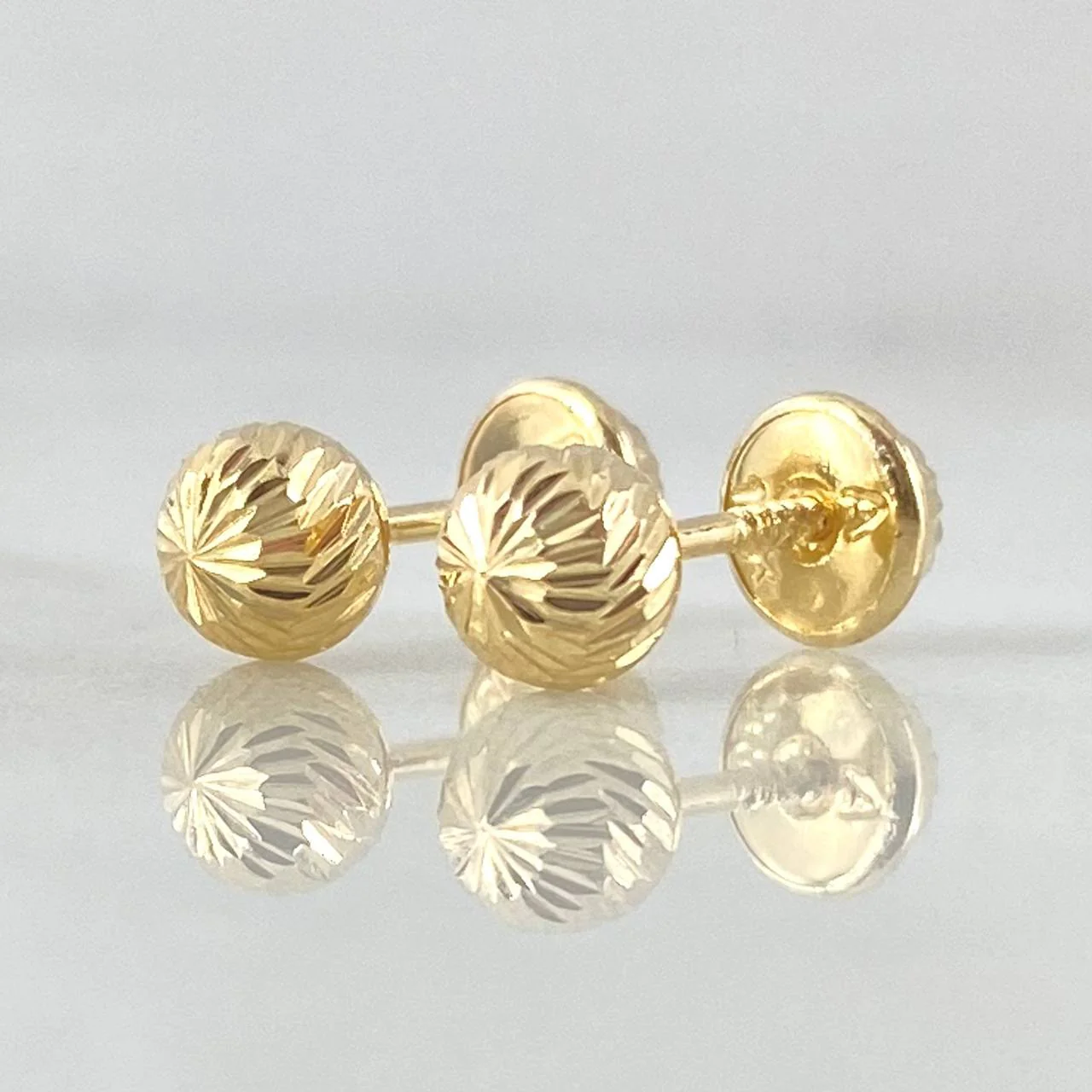 Topos Bola Diamantada 0.55 g / 5 mm Oro Amarillo 18K - Image 2