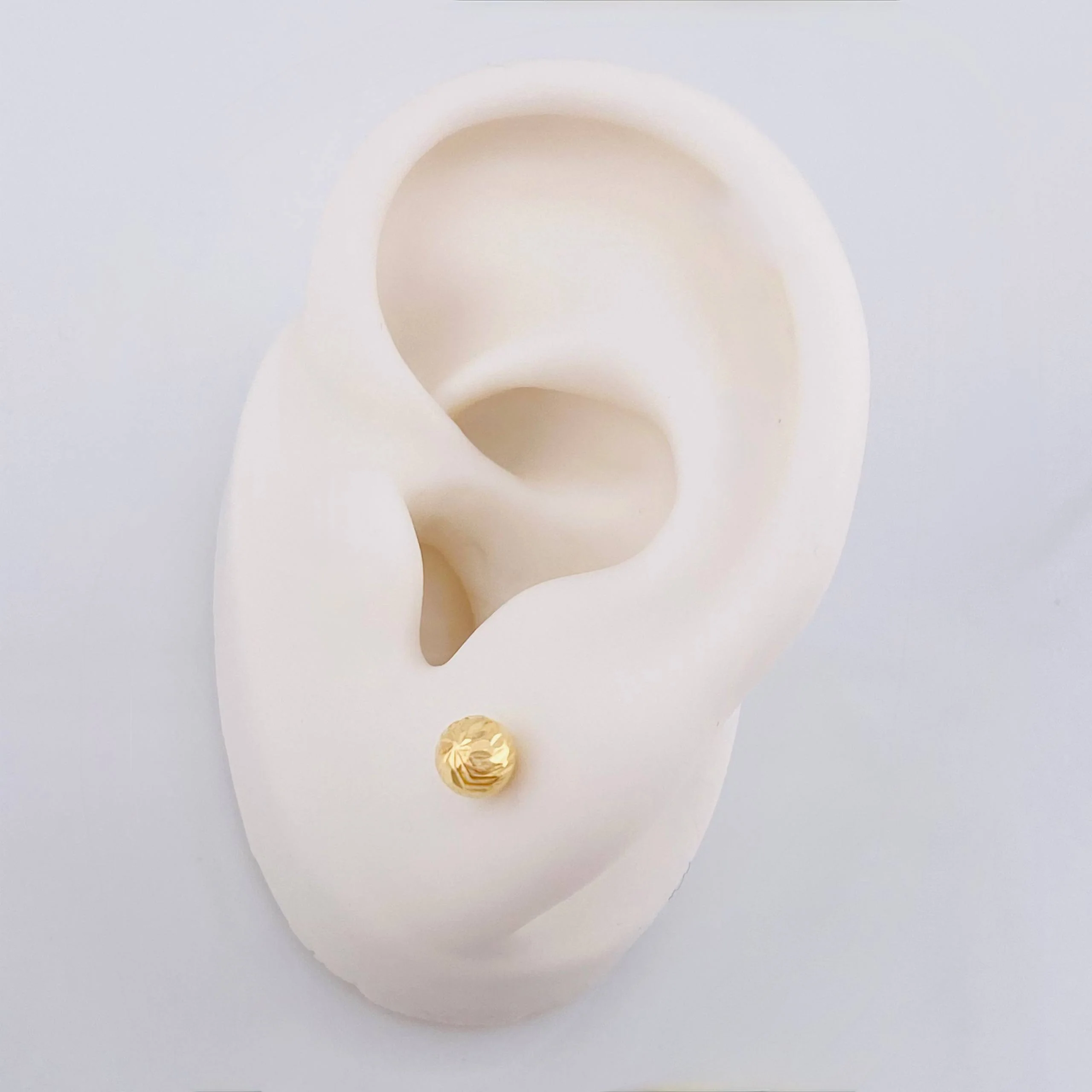 Topos Bola Diamantada 0.6 g / 5 mm Oro Amarillo 18K - Image 2