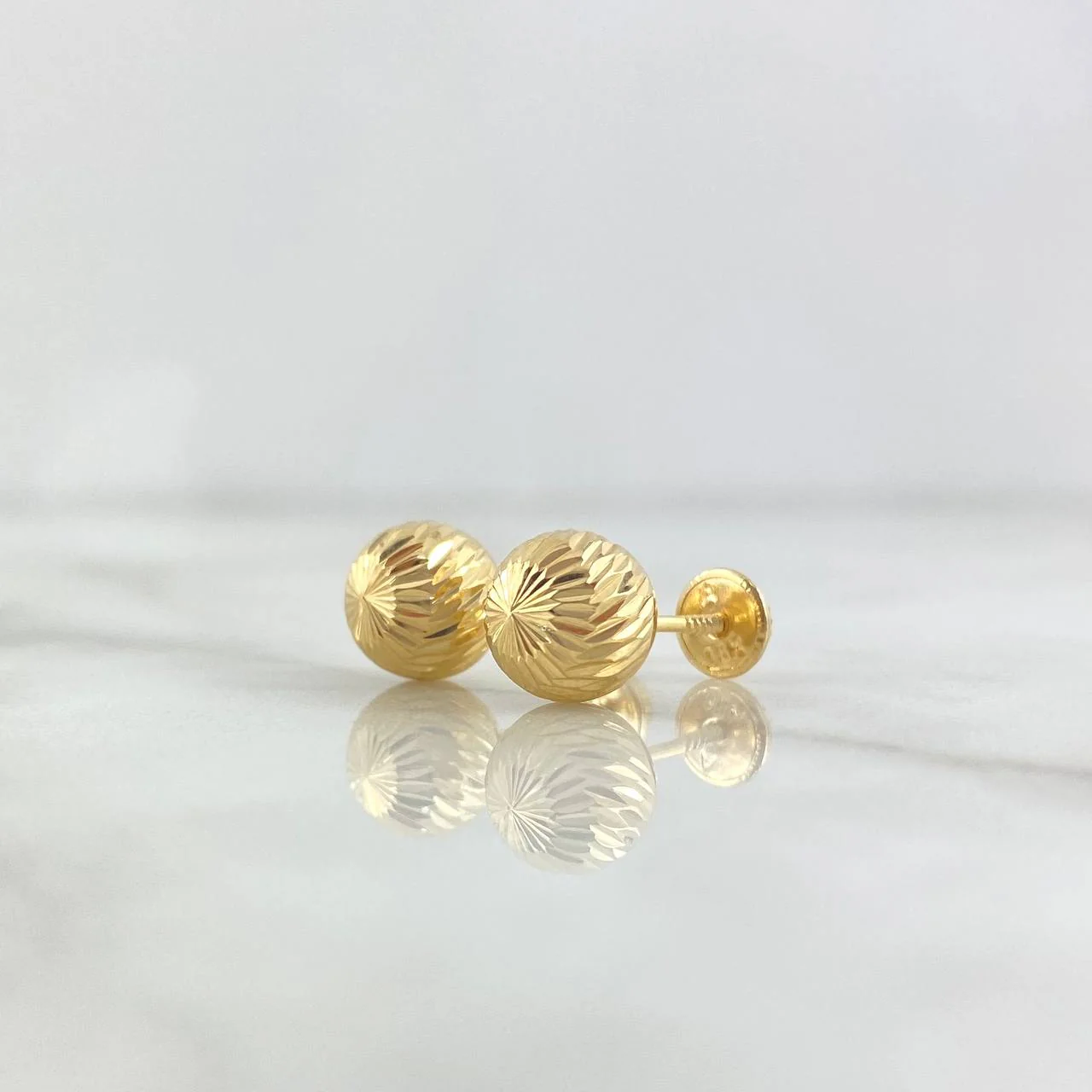 Topos Bola Diamantada 0.95 g / 8 mm Oro Amarillo 18K - Image 2